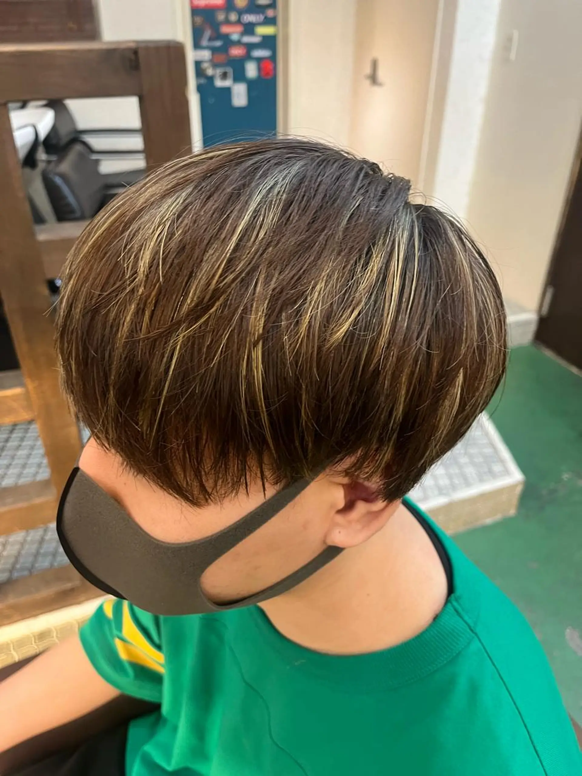 カラー メンズ カット ヘアカラー トリートメント ♱地雷カラー♱ウルフ ♱ 藍衣 ♱のヘアスタイル