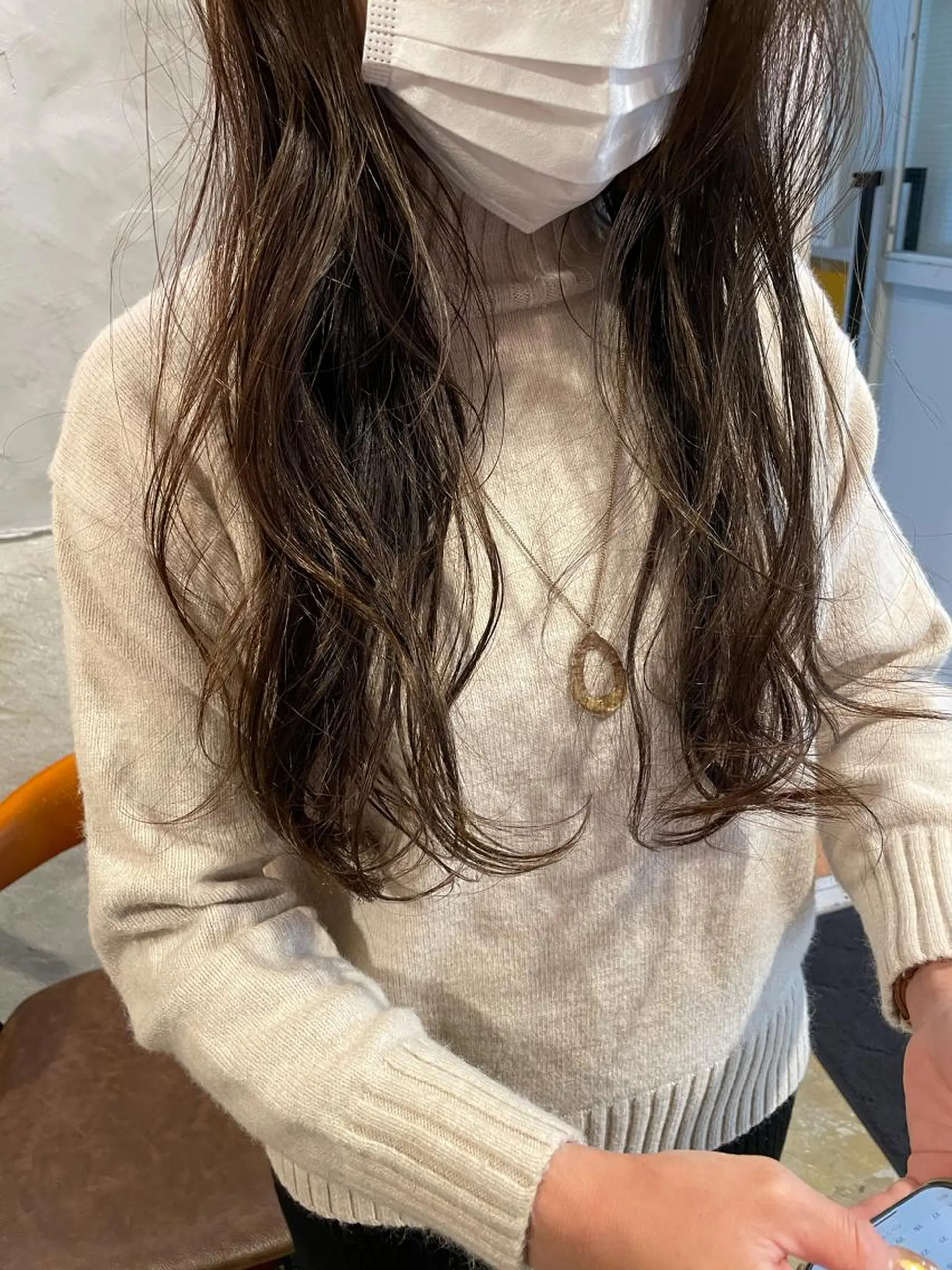 ロング ヘアカラー トリートメント さの あやねのヘアスタイル