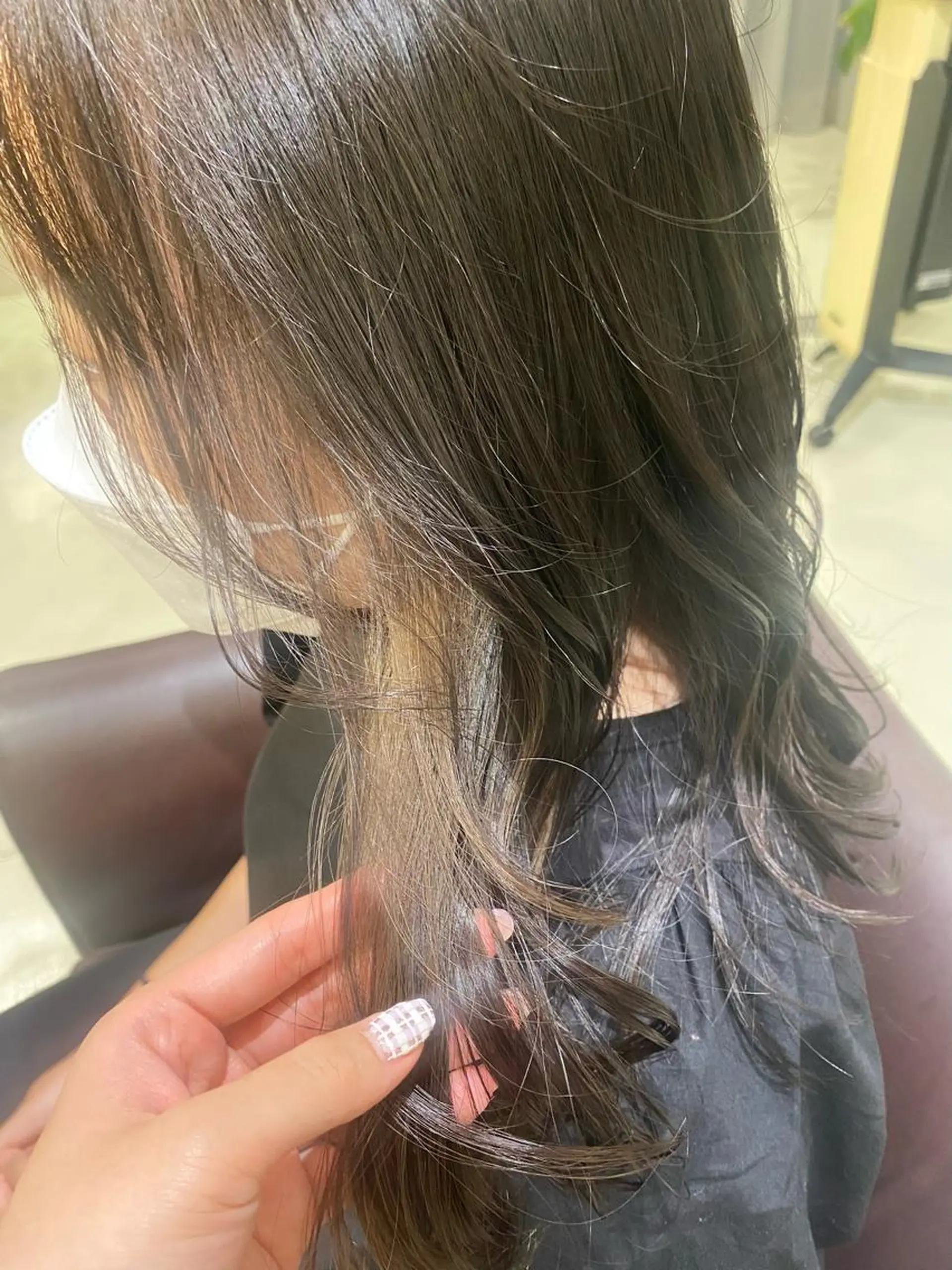 セミロング カラー イヤリングカラー カット トリートメント みやび🫧髪質改善 🫧透明感カラー🫧のヘアスタイル