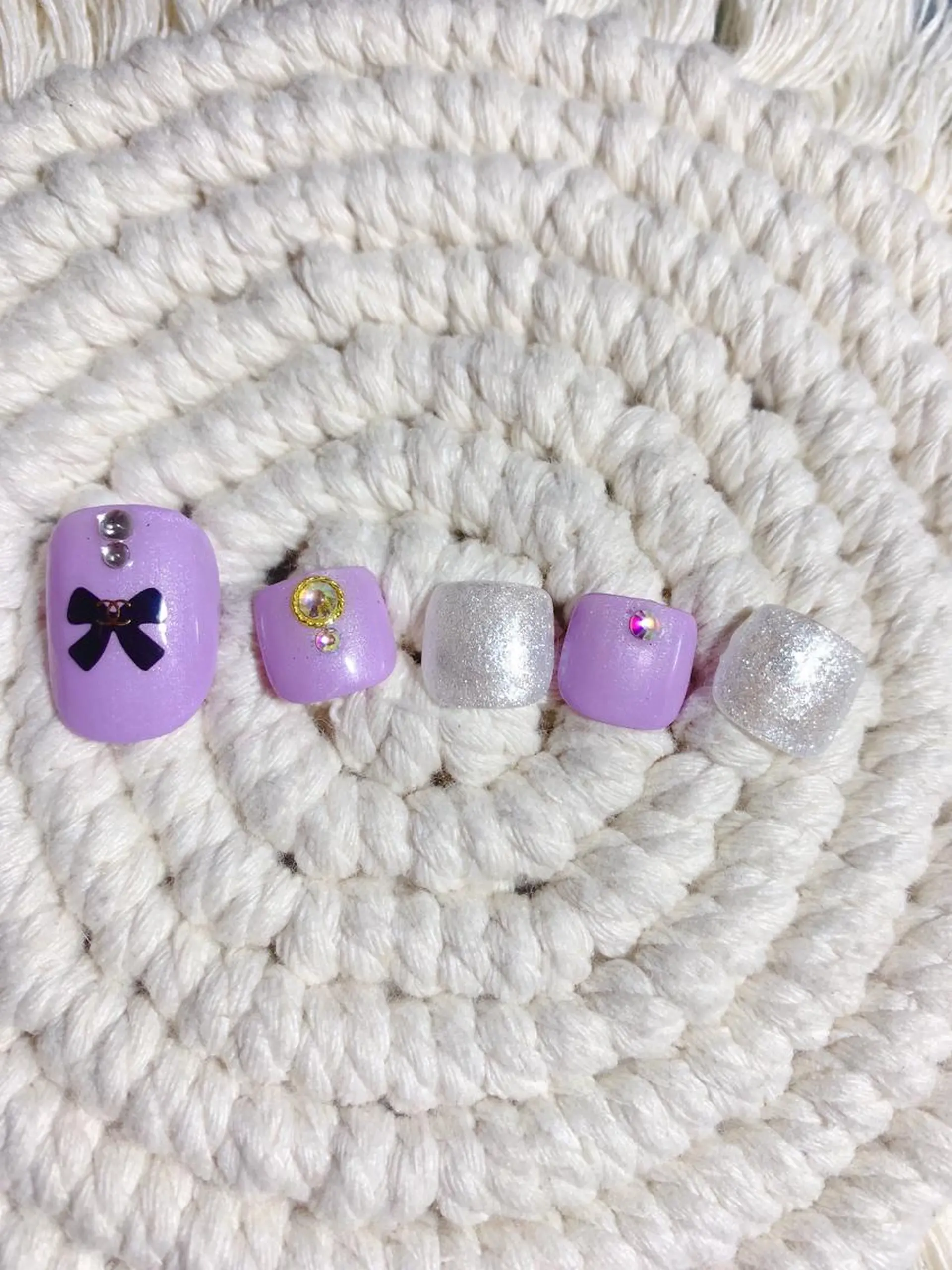 ネイル フットネイル シンプルネイル emmi      salon所属・Emmi salonのネイルデザイン