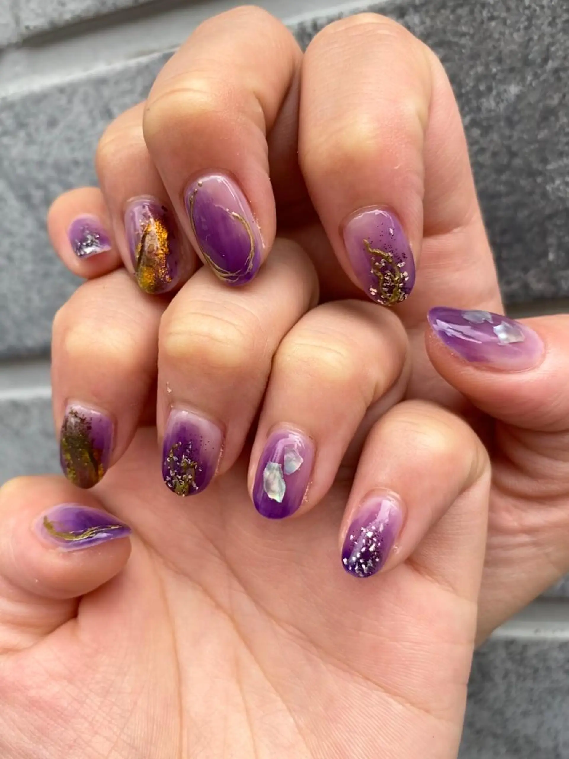 ネイル 成人式 ニュアンスネイル ハンドネイル フジタ エリカのネイルデザイン