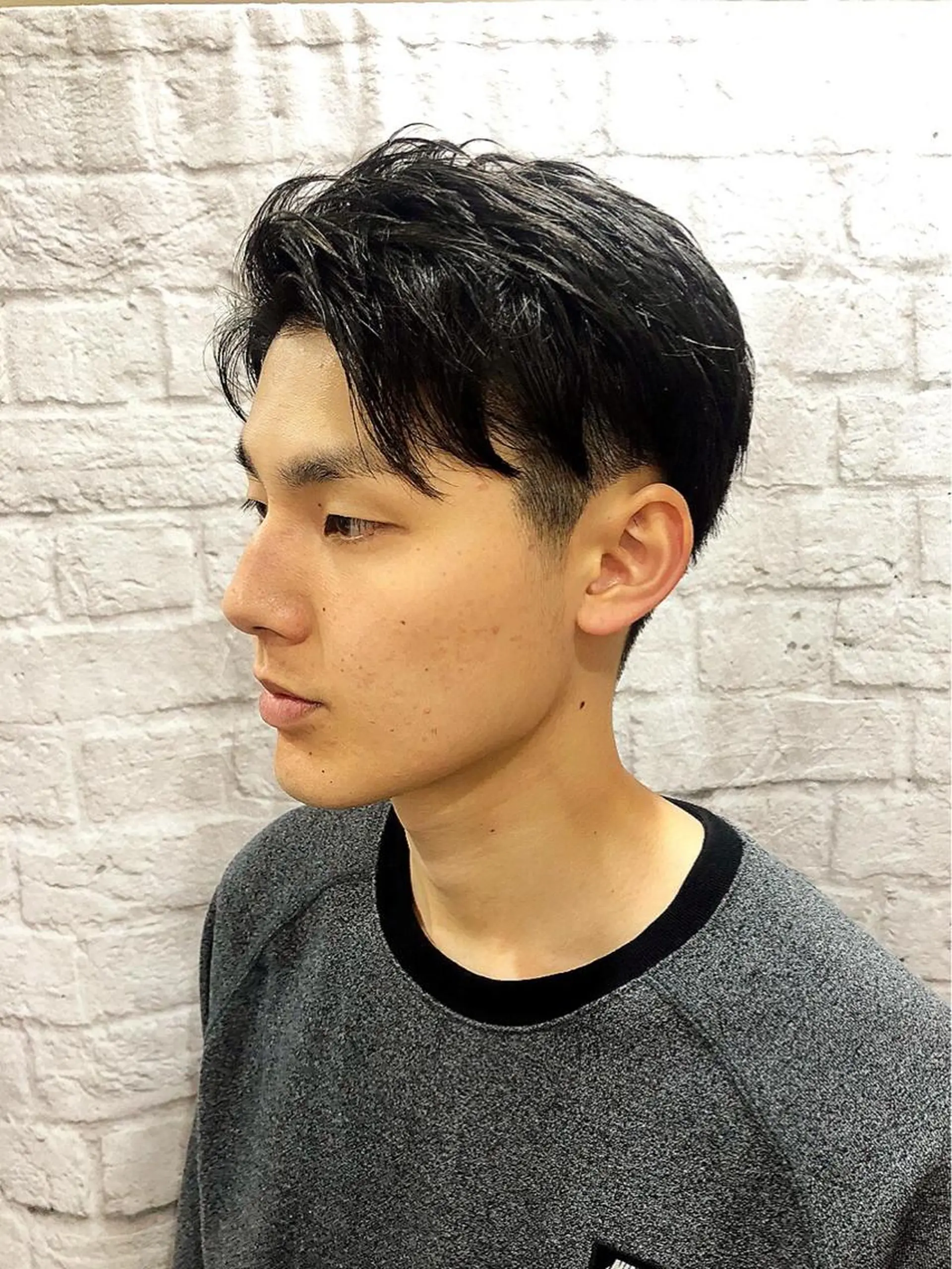 ミディアム メンズ 銀座マツナガ新宿野村ビル店所属・女性理容師 佐藤優菜のヘアスタイル