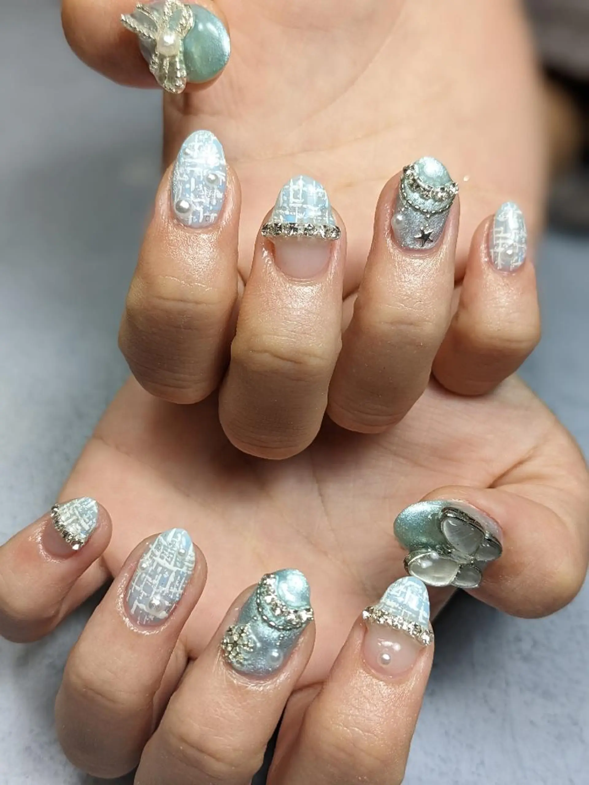 ネイル 冬ネイル クリスマス ハンドネイル Nail SIRANGANAのネイルデザイン