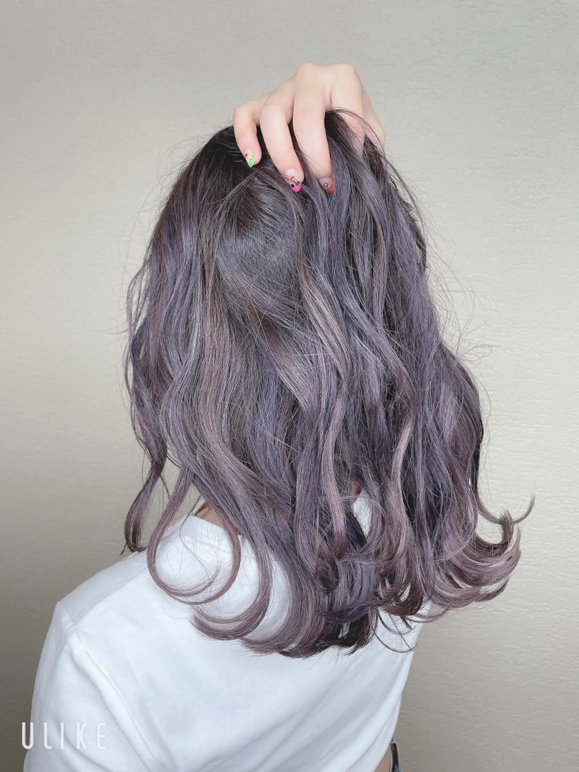 ロング カラー グレージュ ハイライトカラー バイオレットカラー バイオレットグレージュ ハイライト カット ヘアカラー トリートメント ❣️モードケイズ塚口 和田一将のヘアスタイル
