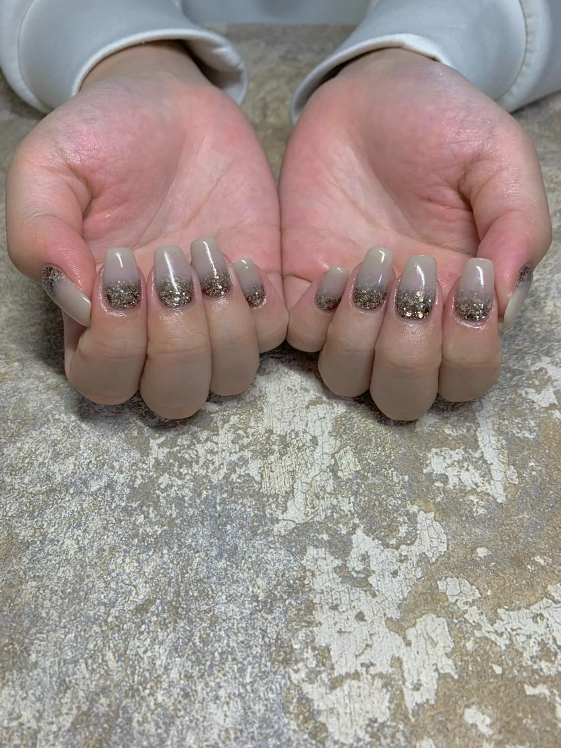 ミディアム ネイル ハンドネイル ハンドケア Kono Nanamiのネイルデザイン