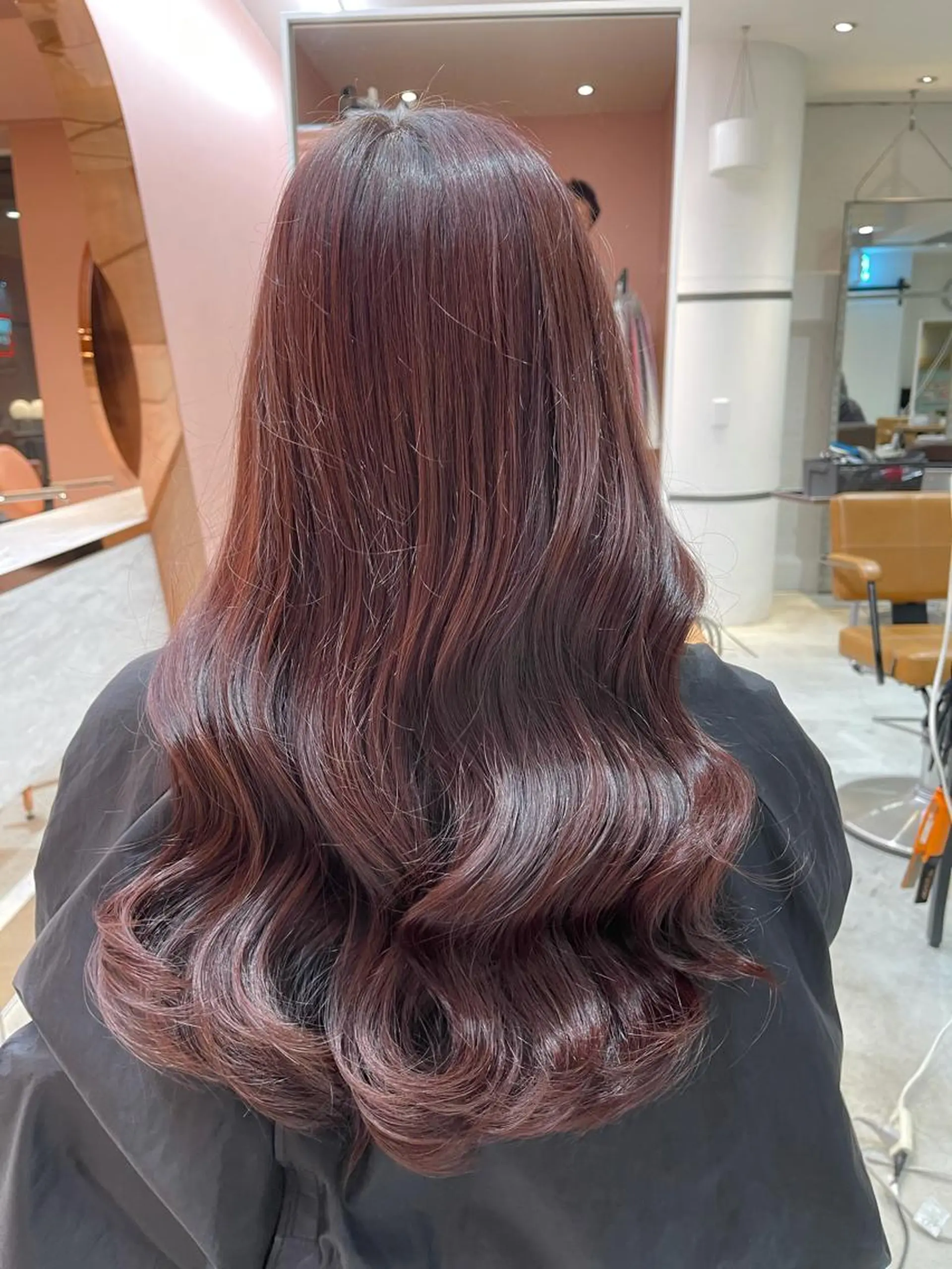 ロング カラー lunty miichiのヘアスタイル