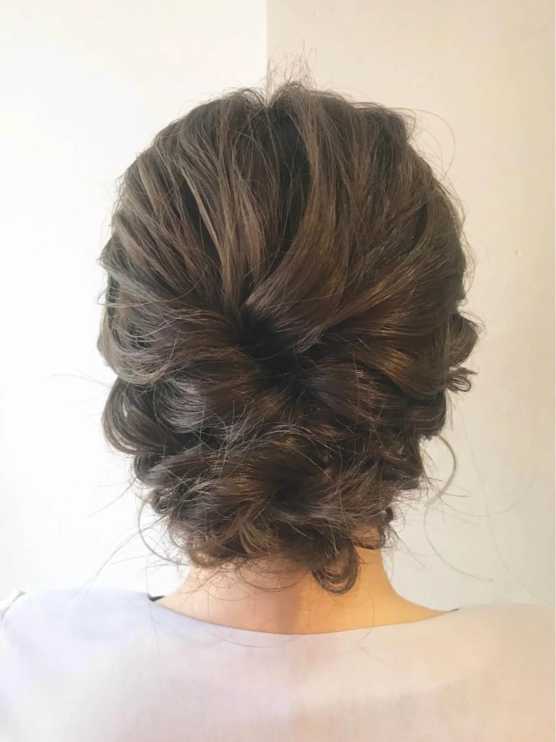 ロング カラー ヘアアレンジ 結婚式・ブライダル Neolive Cava 相模大野店所属・sola: neoliveのヘアスタイル