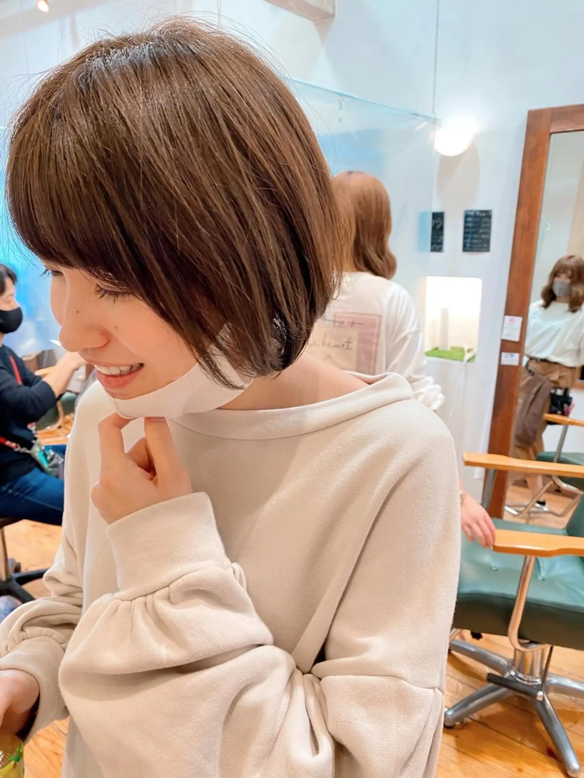 ショート カラー カット特化柏駅 徒歩3分LOUのヘアスタイル