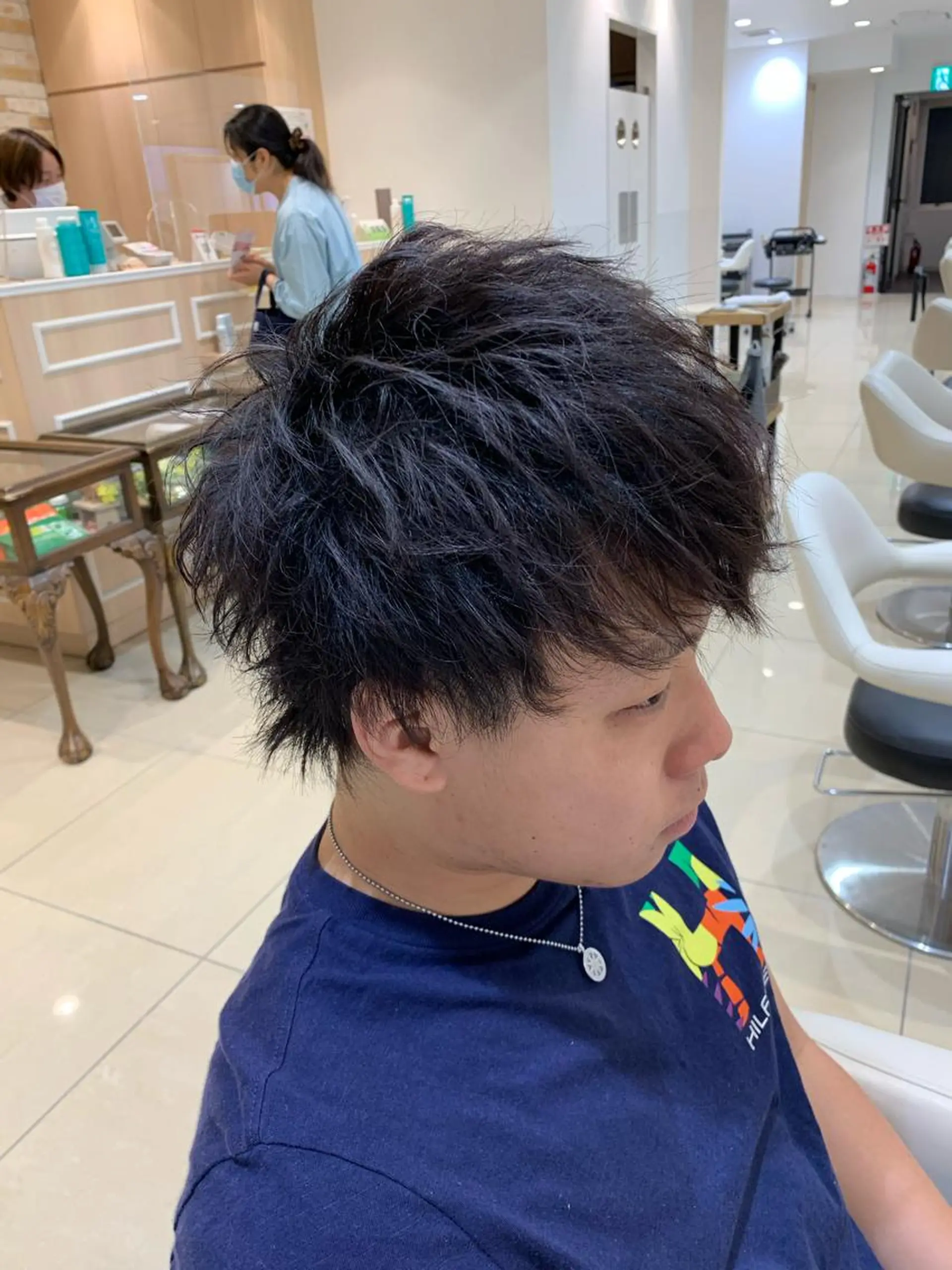 ショート パーマ メンズ メンズウルフカット ウルフカット IwAsh中山所属・✂︎中山ブリーチ・ パーマ✂︎露木智也のヘアスタイル