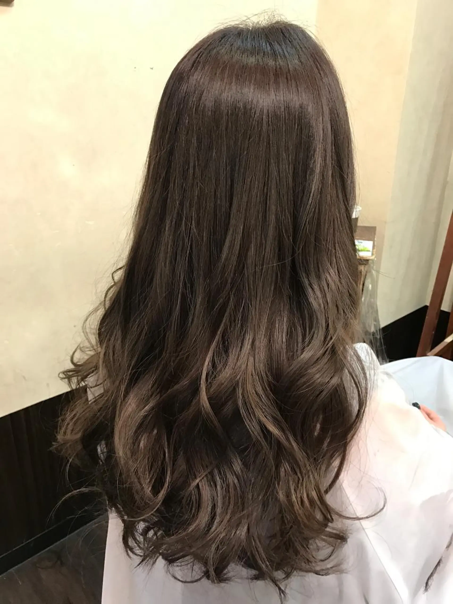 ミディアム セミロング ロング カラー アッシュ ブルーカラー ブルーアッシュ 透明感カラー ダークアッシュ ALLY（アリー）所属・ミニモお気に入り数 No.1宍戸雄弥のヘアスタイル