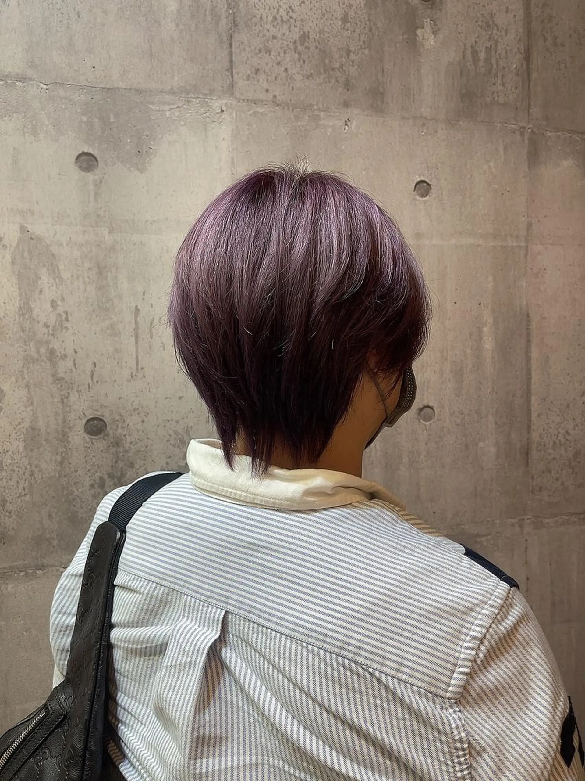 ショート パープルカラー art-Lago所属・art-Lago 宮司のヘアスタイル