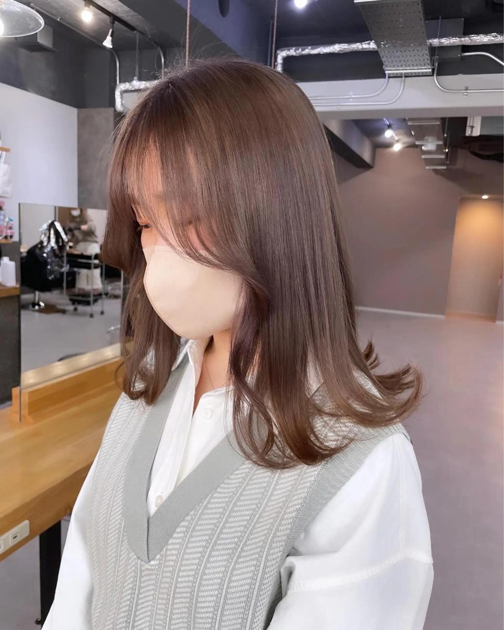 ロング カラー ヘアカラー ミルクティーベージュ ❤︎レイヤー　MIAのヘアスタイル