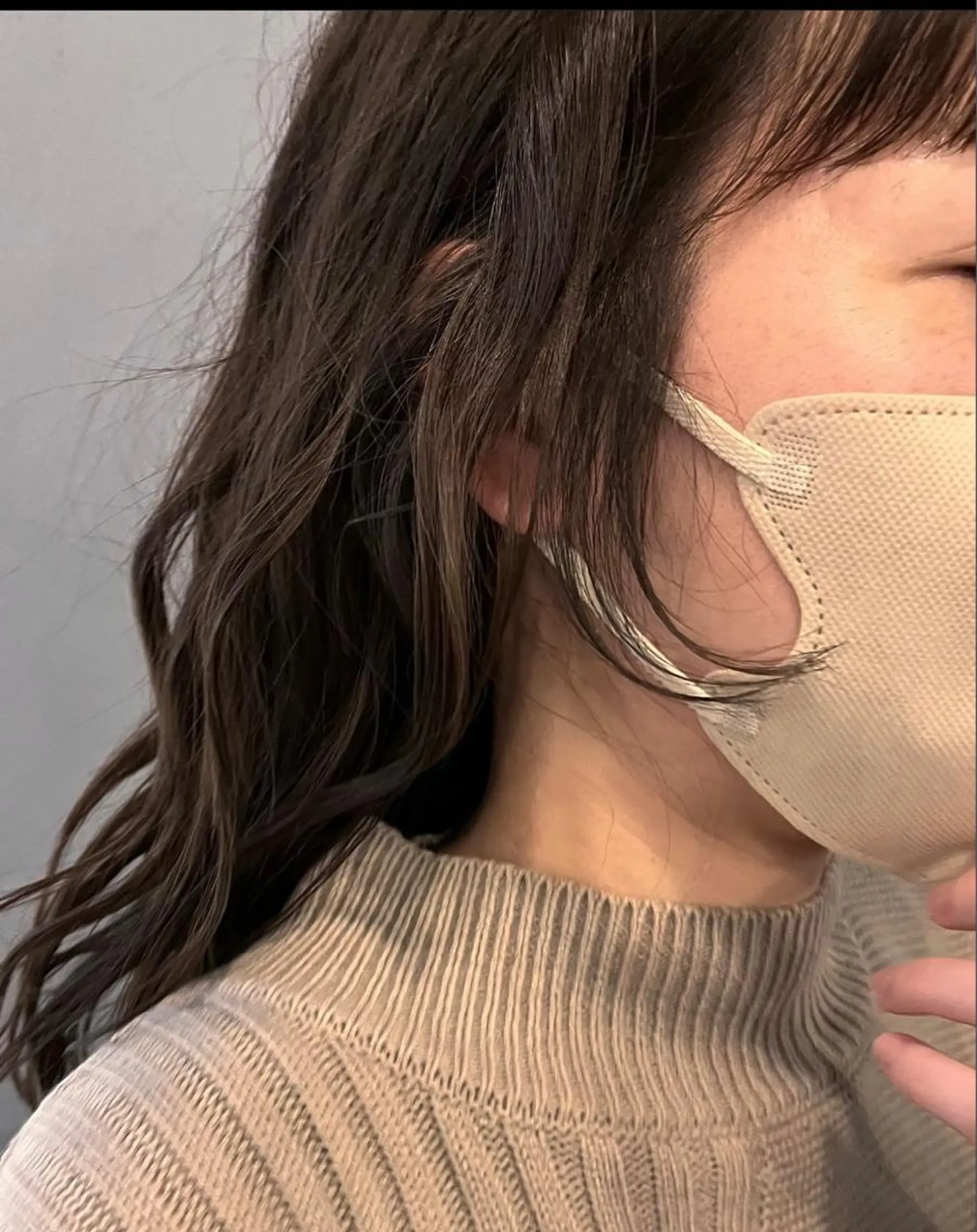 ミディアム KOCHAB 中村穂風のヘアスタイル
