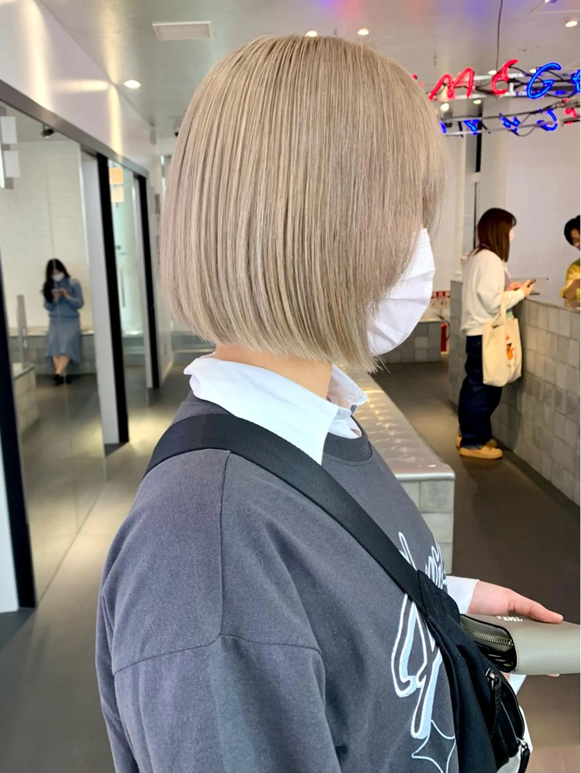 ショート カラー ヘアアレンジ ハイトーン/美髪矯正 🍃大江拓実のヘアスタイル