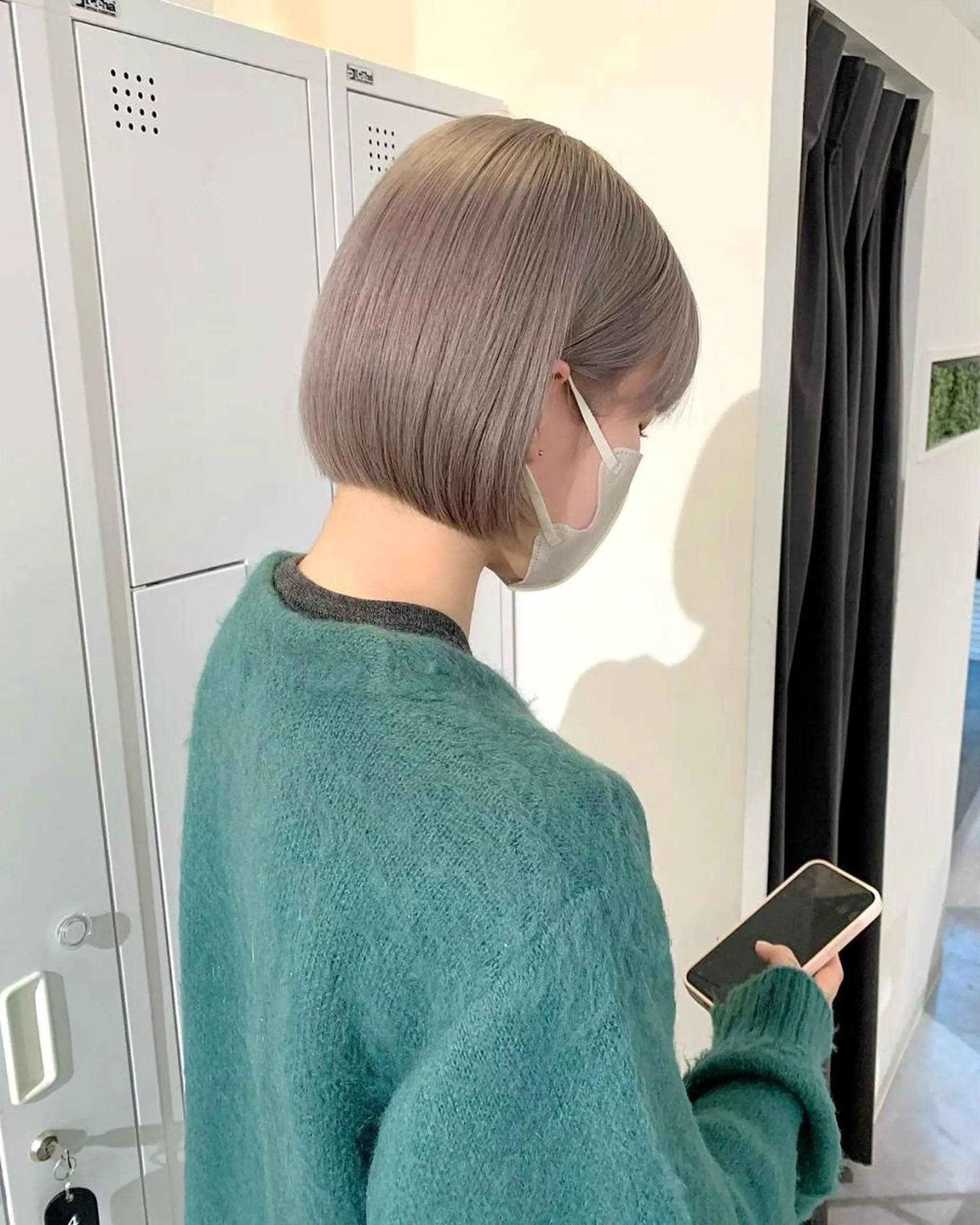 ショート カラー ショートボブ ハンサムショート 丸みショート ベージュカラー ブリーチ ブリーチ、髪質改善 Noe心斎橋店のヘアスタイル