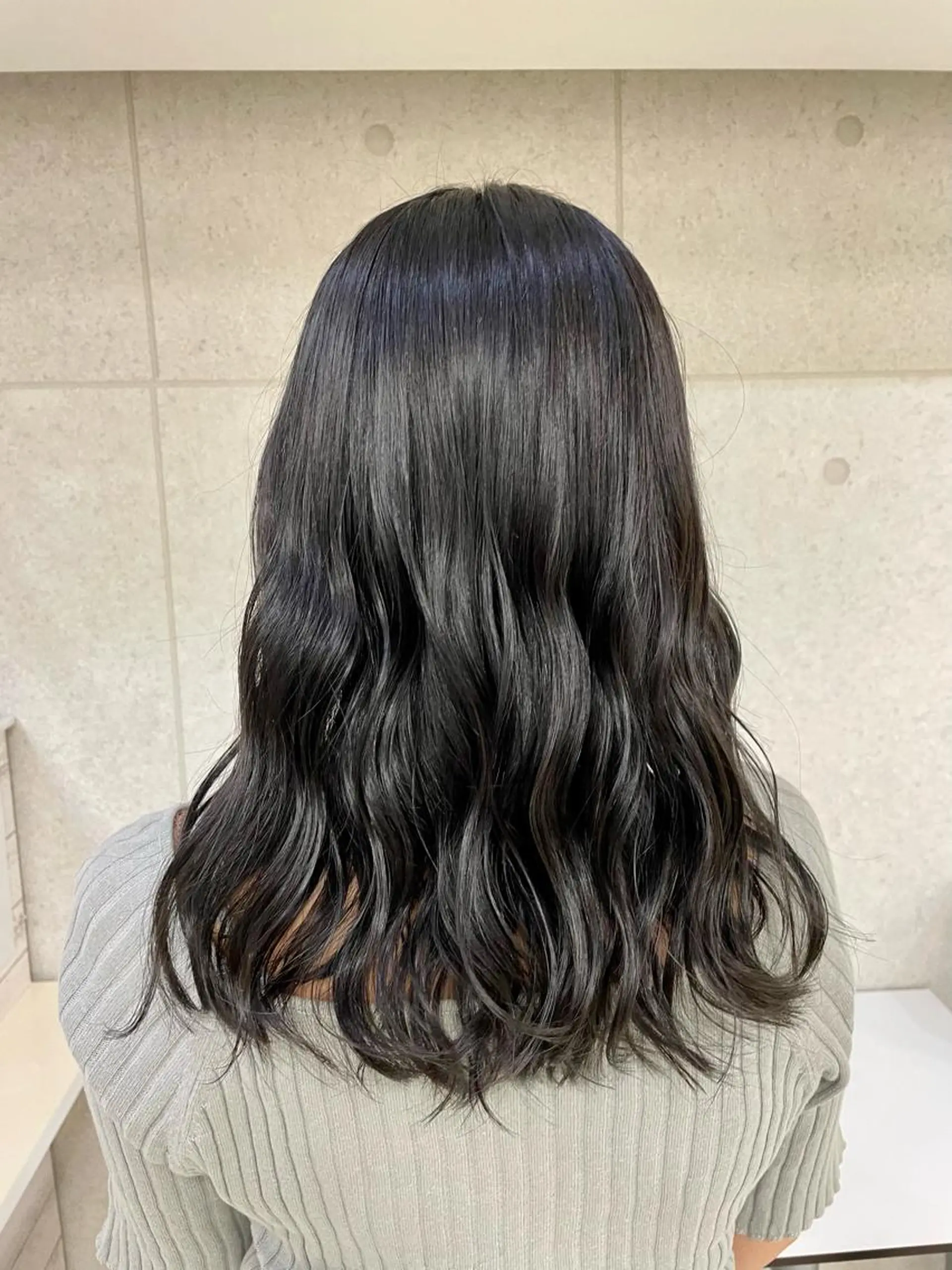 セミロング カラー 簡単スタイリングヘア 💫ﾖｺﾊｼのヘアスタイル