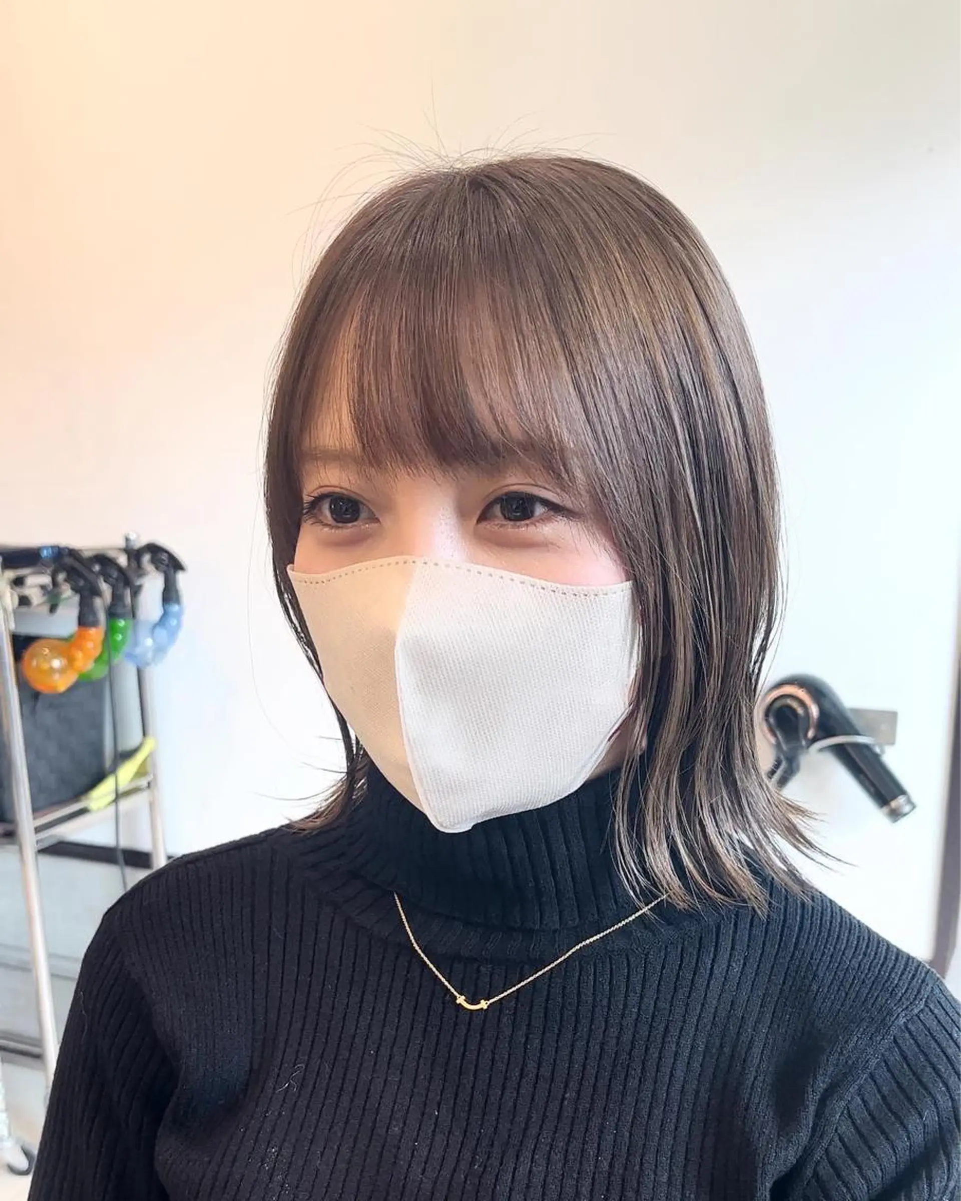 ミディアム アッシュ アッシュグレー カット ヘアカラー トリートメント GISELAジゼラ所属・手塚 亮汰のヘアスタイル
