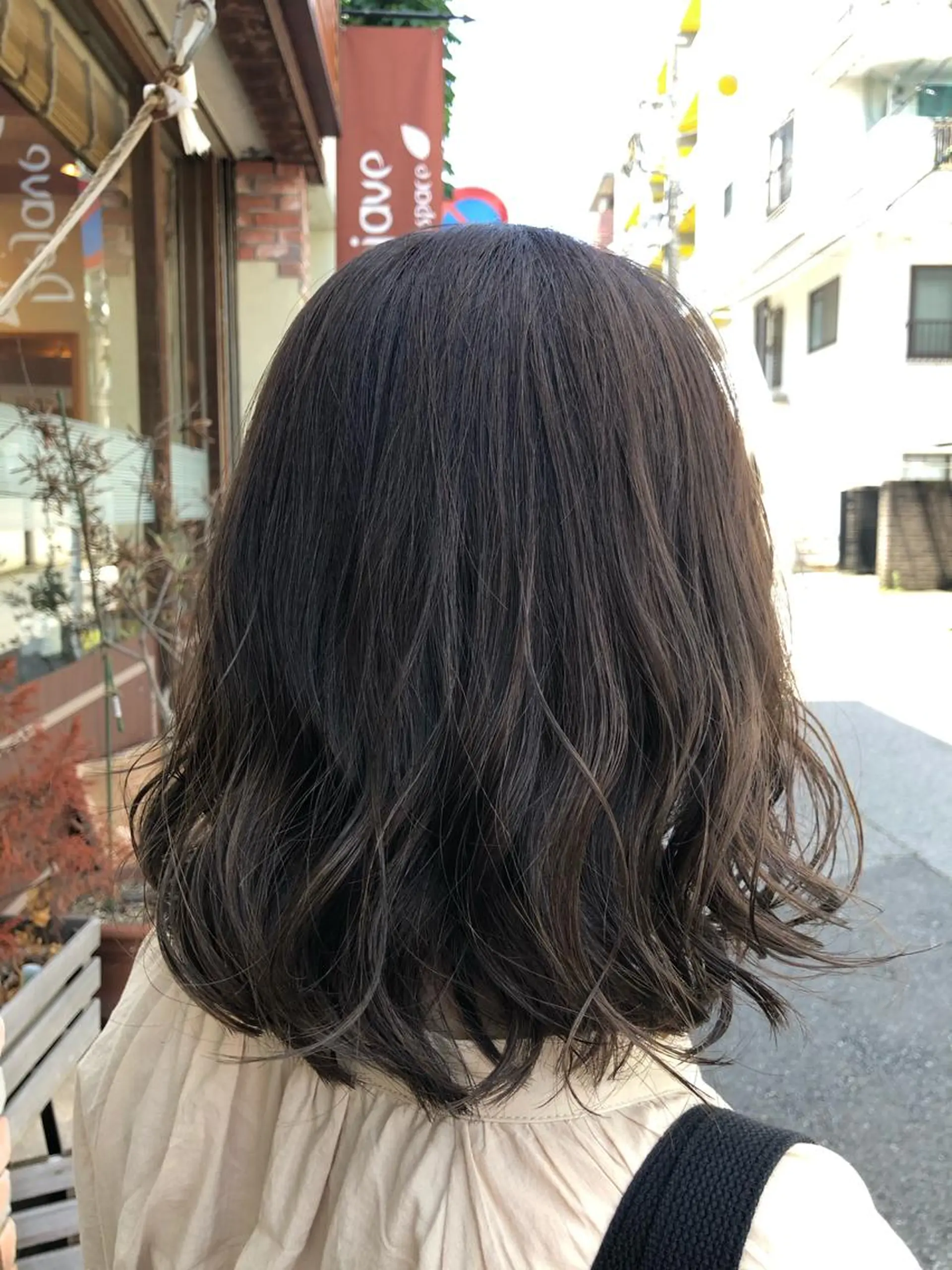 ミディアム カラー アディクシーカラー アッシュ ベージュカラー 透明感カラー シルバー ✨🌿大人可愛い愛さ れhair🌿✨松本のヘアスタイル