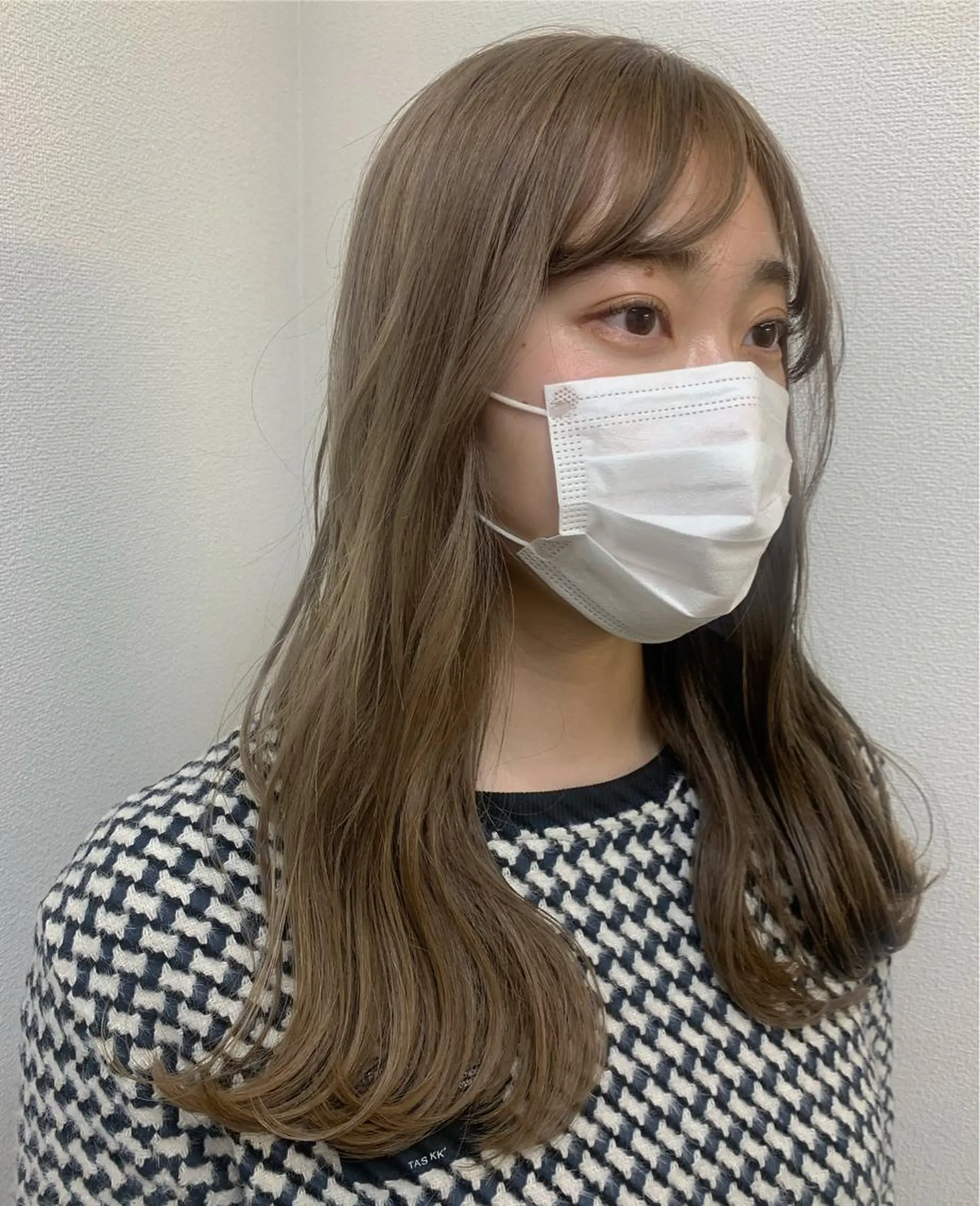 ロング カット ヘアカラー トリートメント ヘアセット 🍊 MOEKO🍊のヘアスタイル