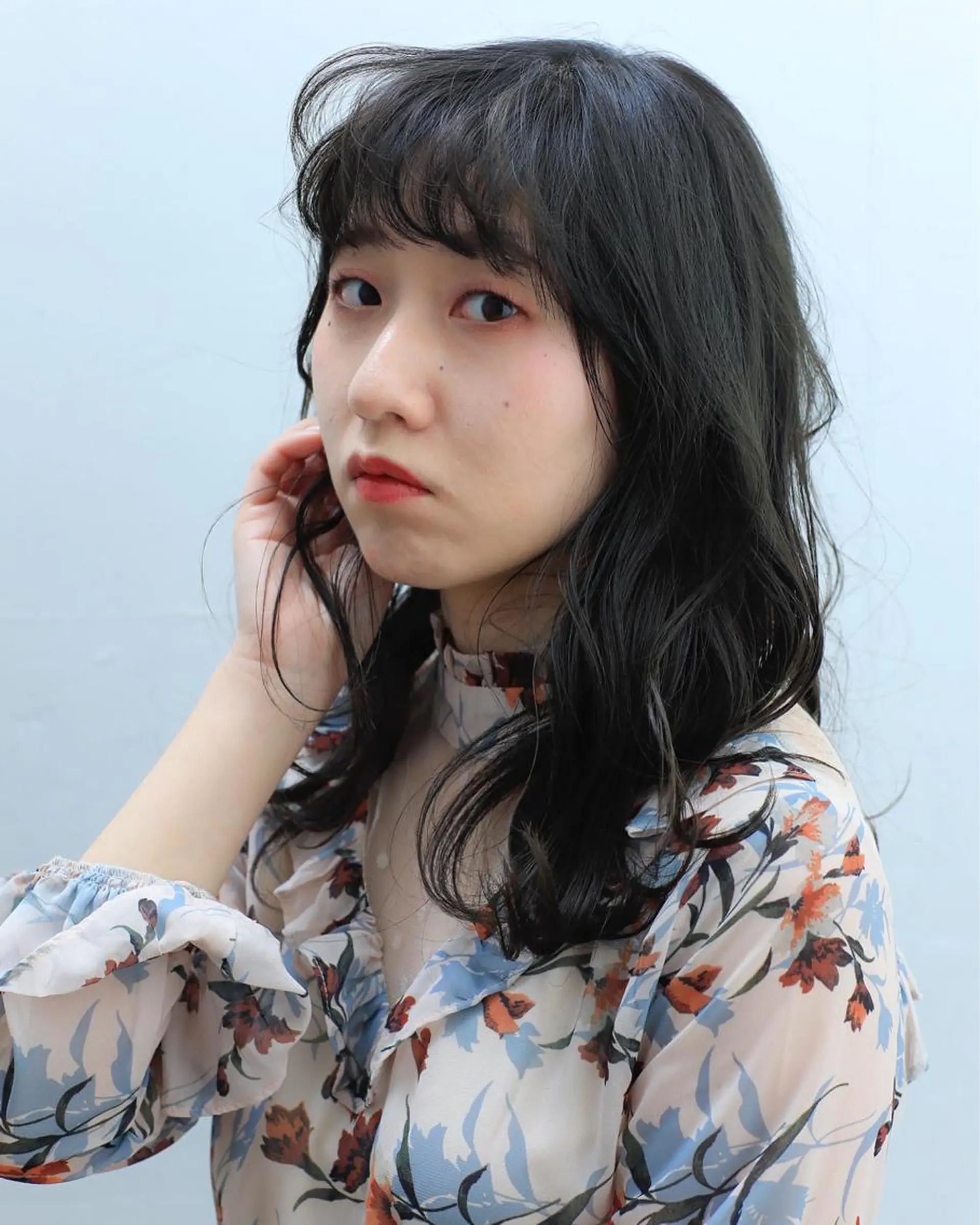 ミディアム カット ヘアカラー 勝沼 佑季のヘアスタイル