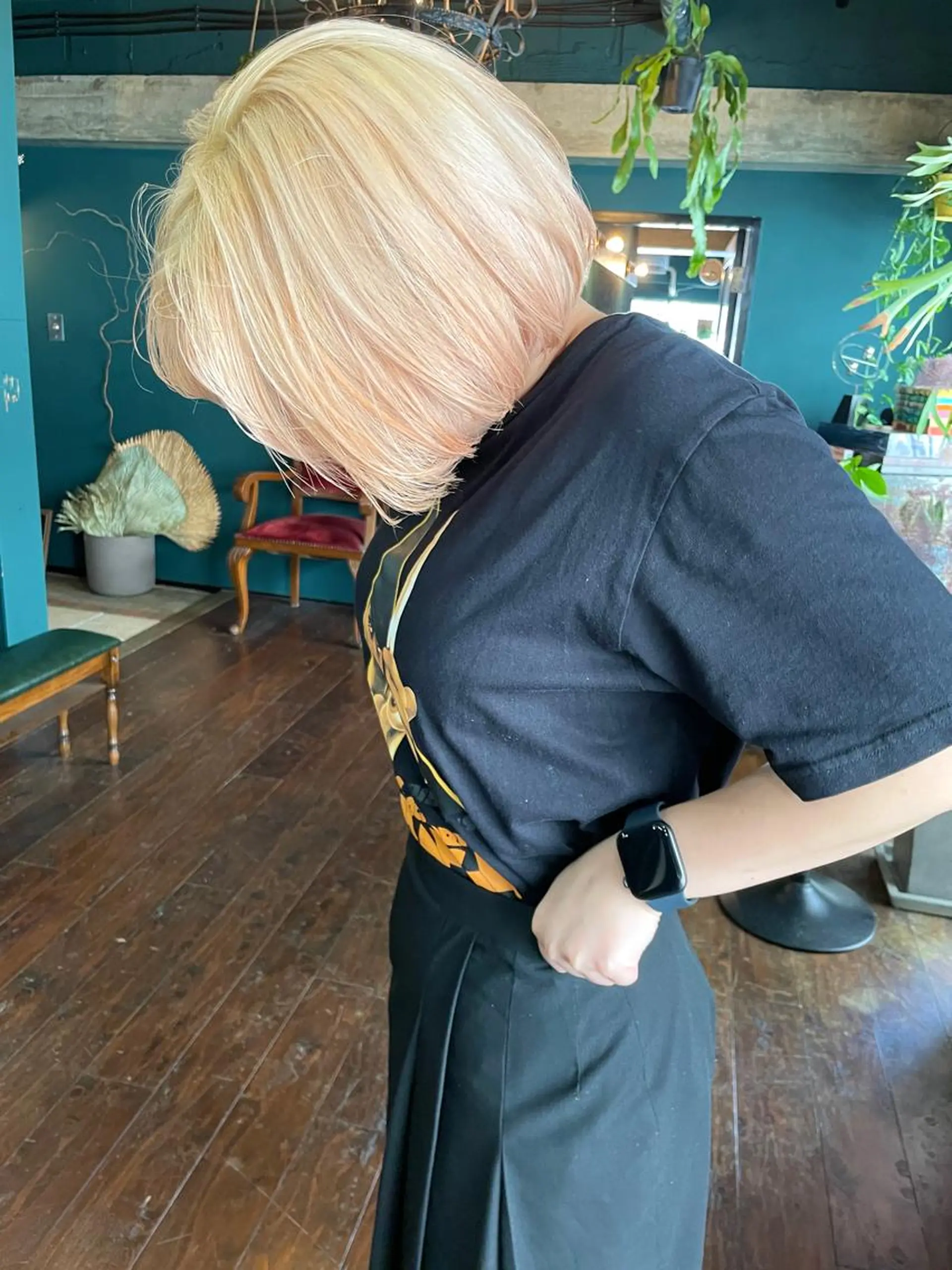ミディアム カット ヘアカラー トリートメント vivre libre所属・vivre libreのヘアスタイル