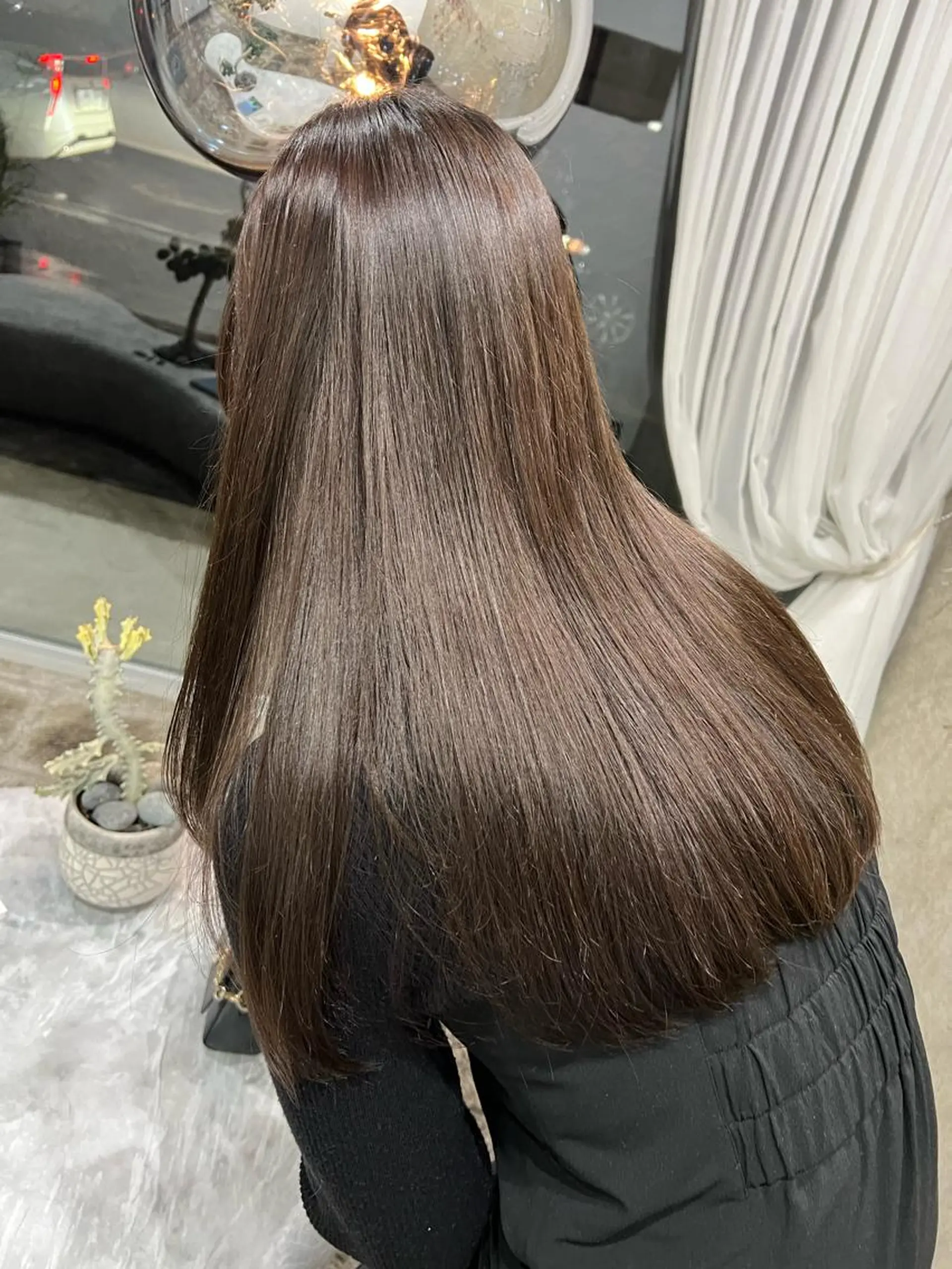 ロング パーマ ストレートパーマ nishibu ayukaのヘアスタイル