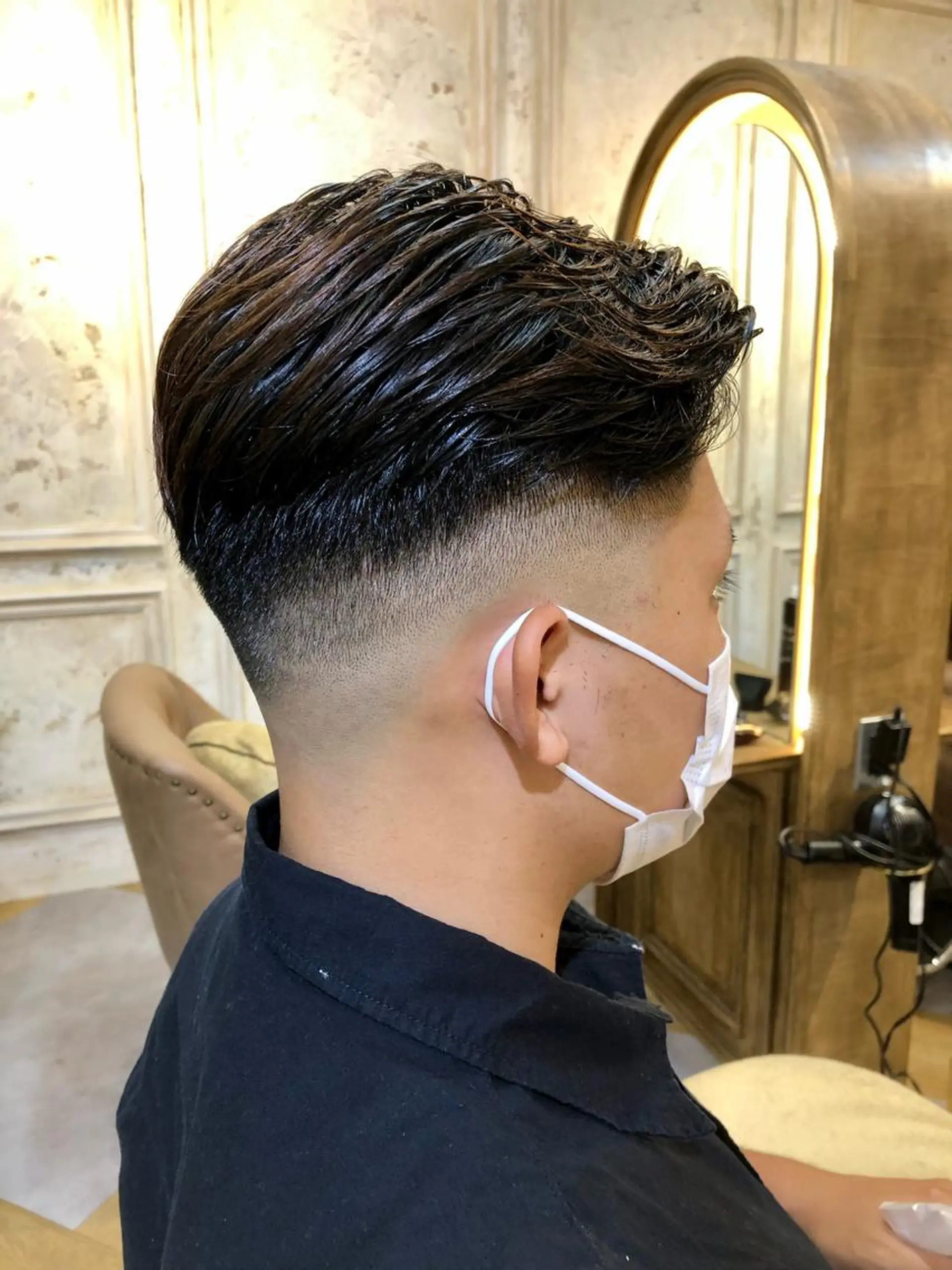 ショート メンズ フェードカット Carina所属・セン北徒歩５分 キシタクのヘアスタイル