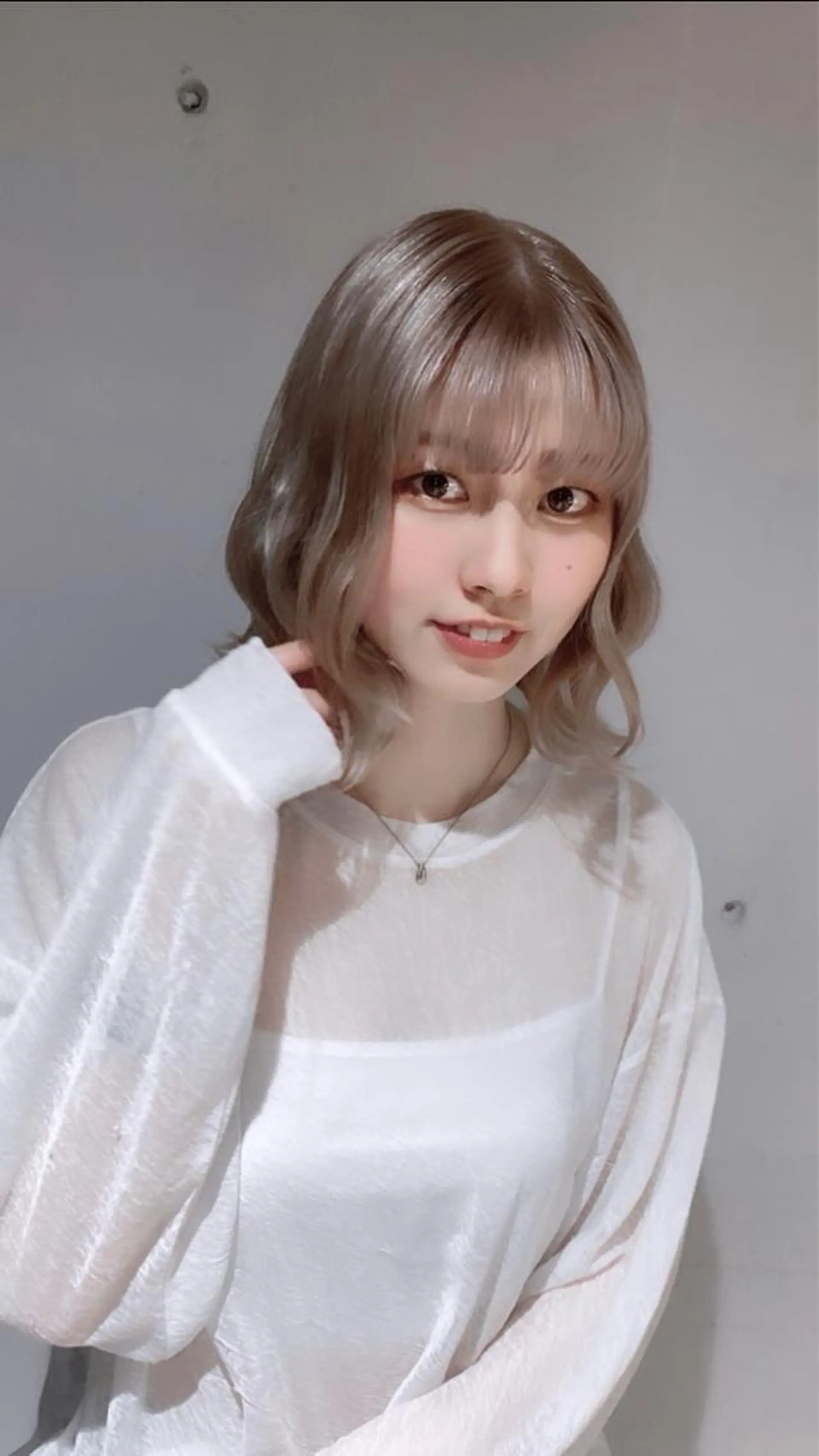 ミディアム Kvell&Co. YUSUKEのヘアスタイル