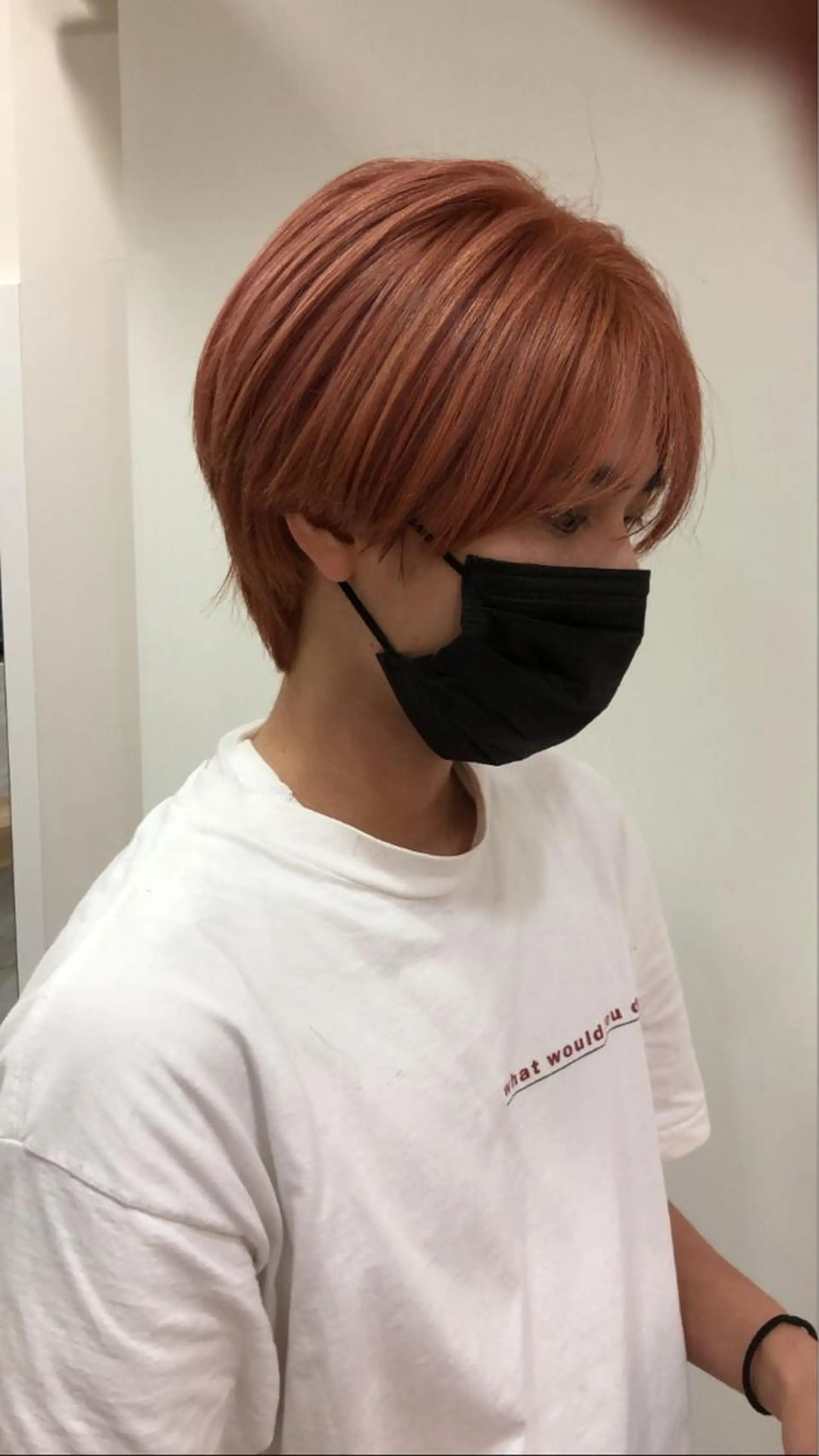 カラー メンズ ベージュカラー ピンクカラー ピンクベージュ メンズパーマのプロ 川野翔太のヘアスタイル