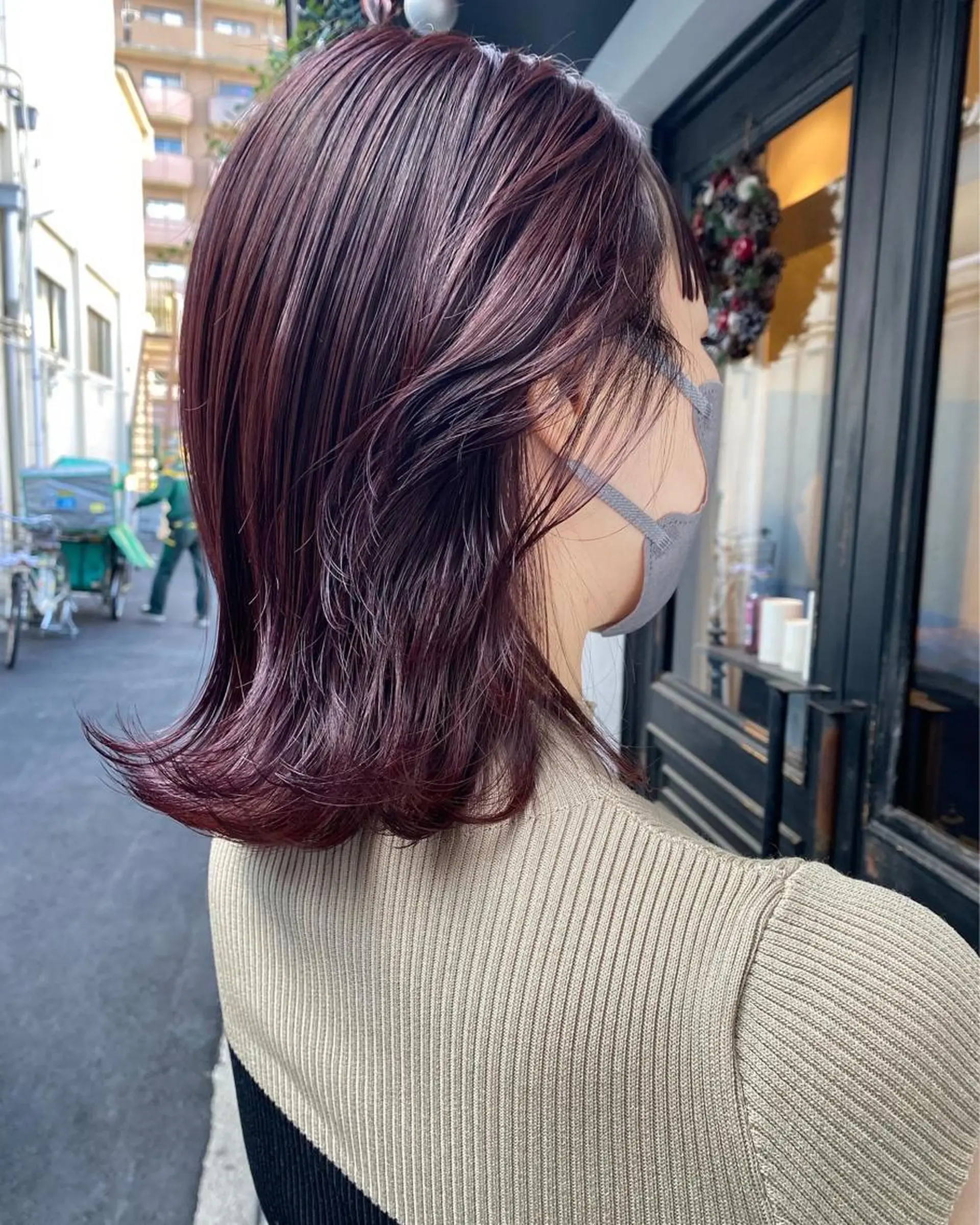 ミディアム カラー ブリーチ ボルドーカラー ダブルカラー ブリーチなしカラー カット ヘアカラー トリートメント tonari 梅田、中崎町のヘアスタイル