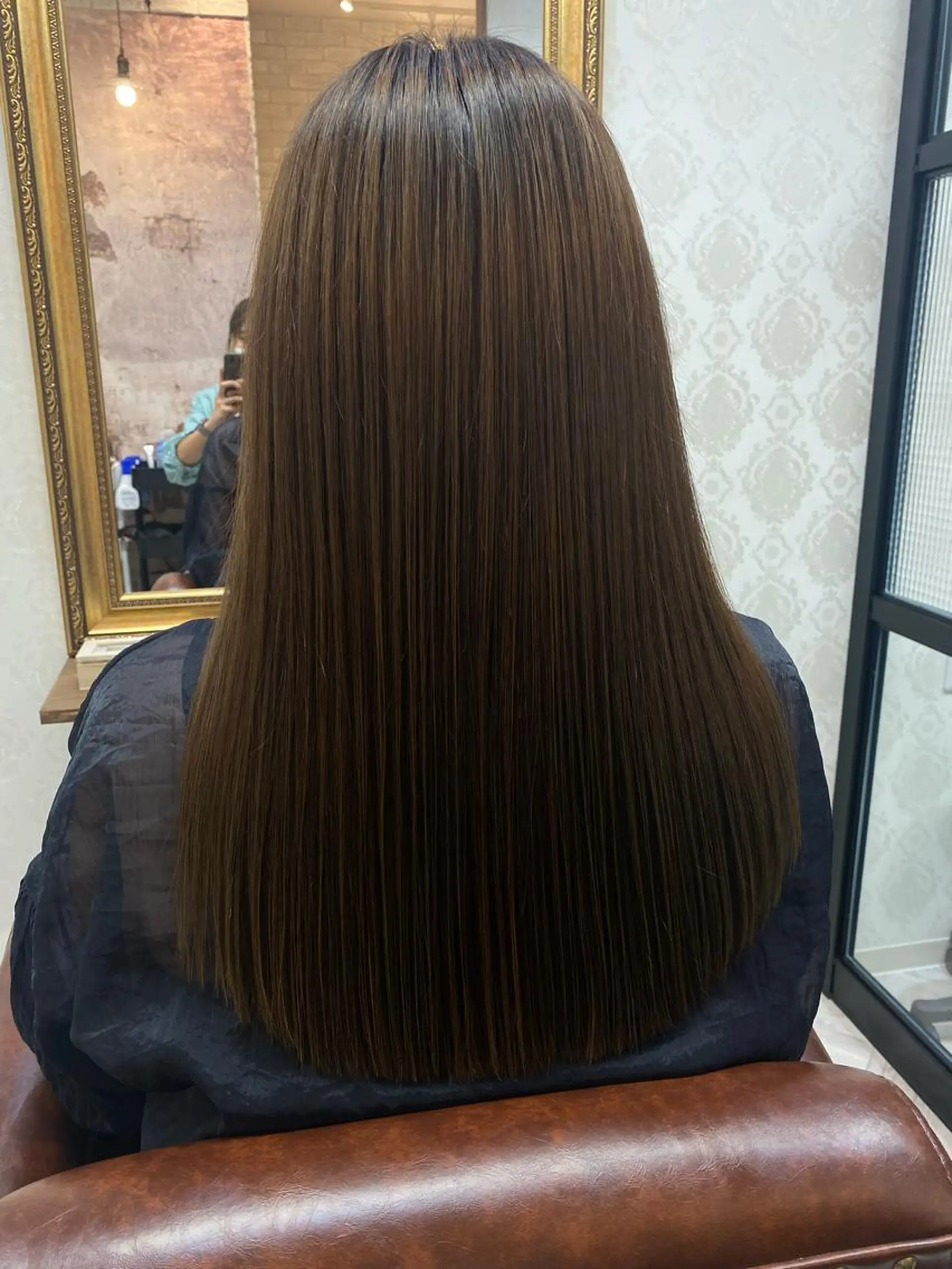 ロング カット 縮毛矯正 ココロ☀️ CLUTCH天王寺店のヘアスタイル