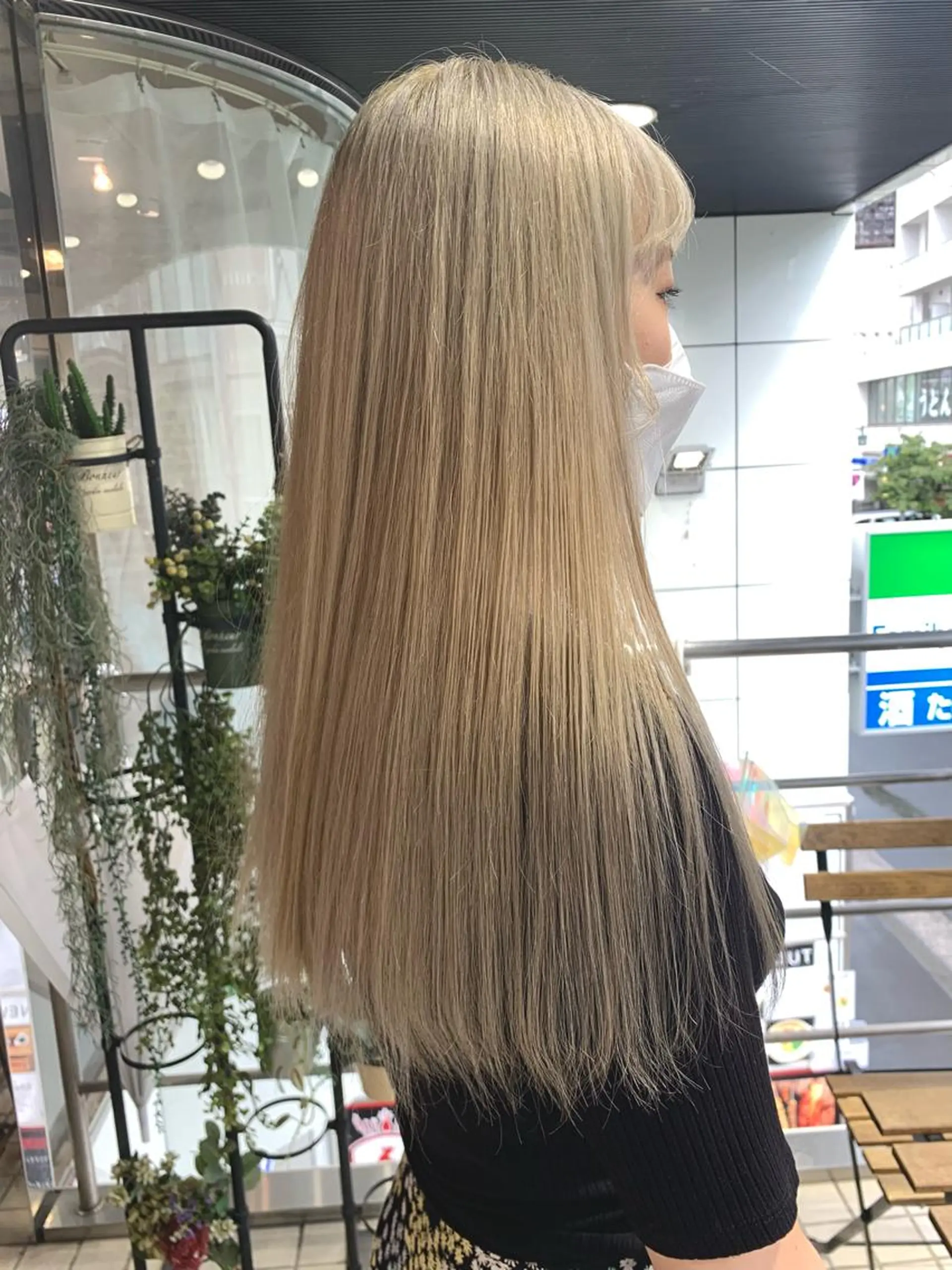 ロング カラー カット ヘアカラー トリートメント 💖デザインカラー/ タダ ハナカ💖のヘアスタイル