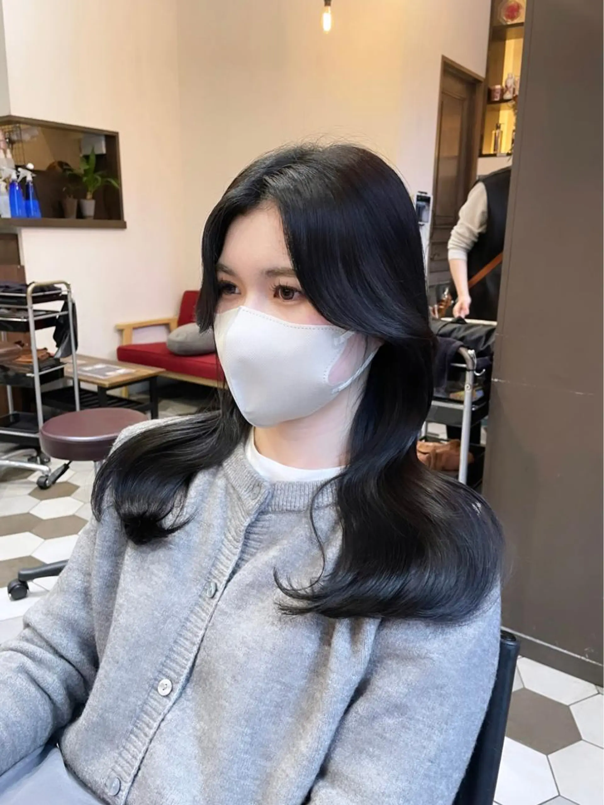ロング カラー ヘアアレンジ 黒髪 グレーブラック くびれヘア 髪質改善 韓国風ヘア ヘアカラー トリートメント 酸性縮毛矯正🧴韓国 レイヤー/髪質改善のヘアスタイル