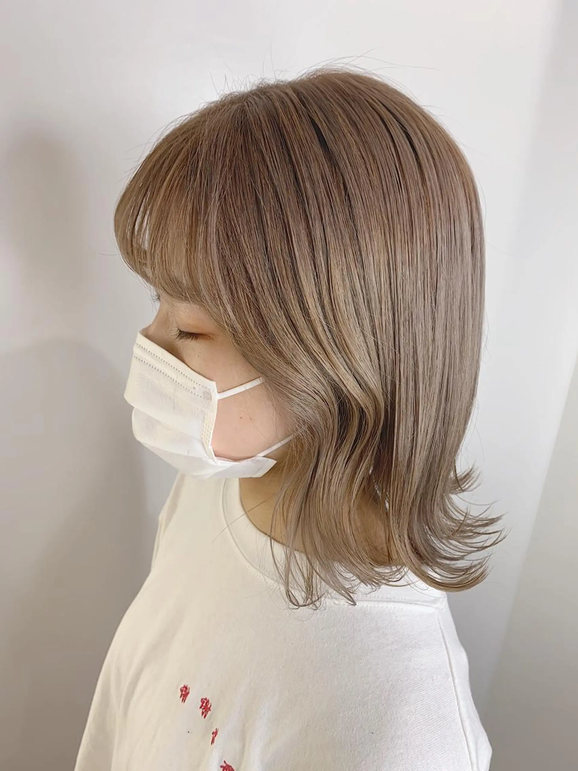 ミディアム カラー ヘアアレンジ ミディアムパーマ アディクシーカラー ベージュカラー グレージュ ハイライトカラー ヘアカラー トリートメント ヘッドスパ ヘアセット レイヤーカット/艶髪 🎀笠原 優花🎀のヘアスタイル