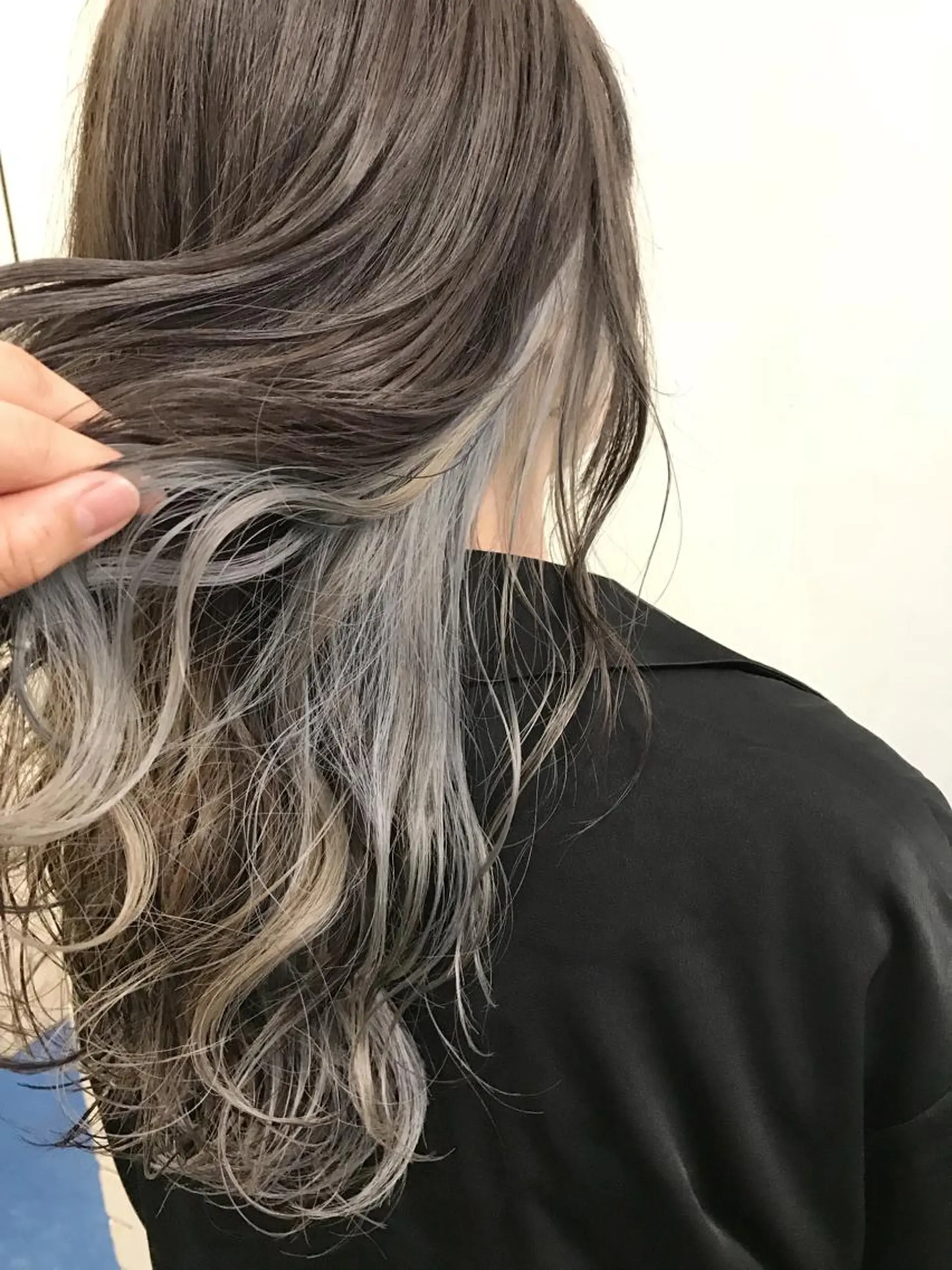 ロング カラー アッシュ ラベンダーカラー ラベンダーアッシュ シルバー シルバーアッシュ 新宿color🐝 AYAKA🌈💖のヘアスタイル