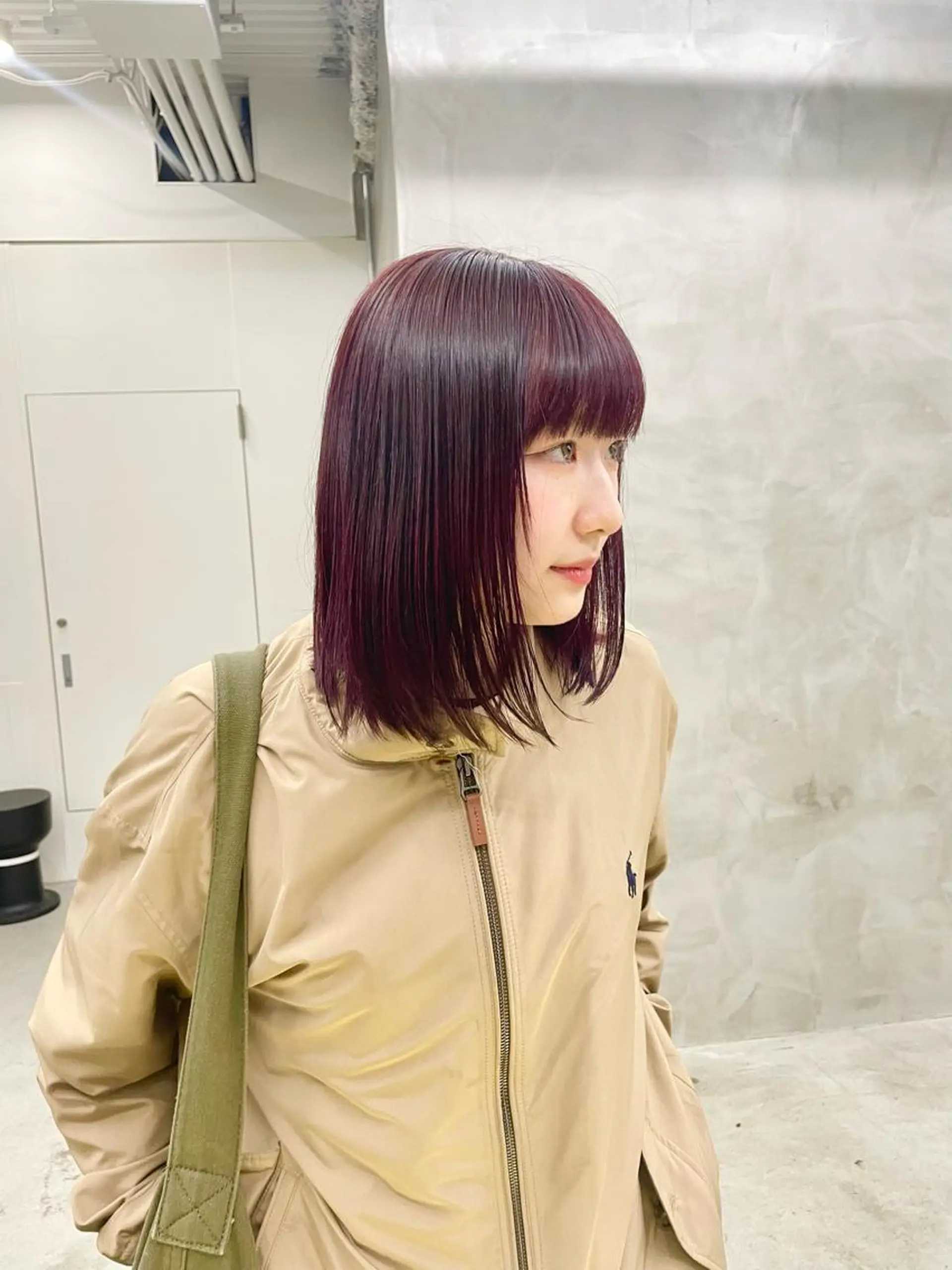 ミディアム カラー パーマ ヘアアレンジ メンズ ミディアムパーマ メンズバレイヤージュ メンズブリーチ センターパート フェードカット ヘアカラー トリートメント ハイトーン/レイヤー 🌸さくらのヘアスタイル