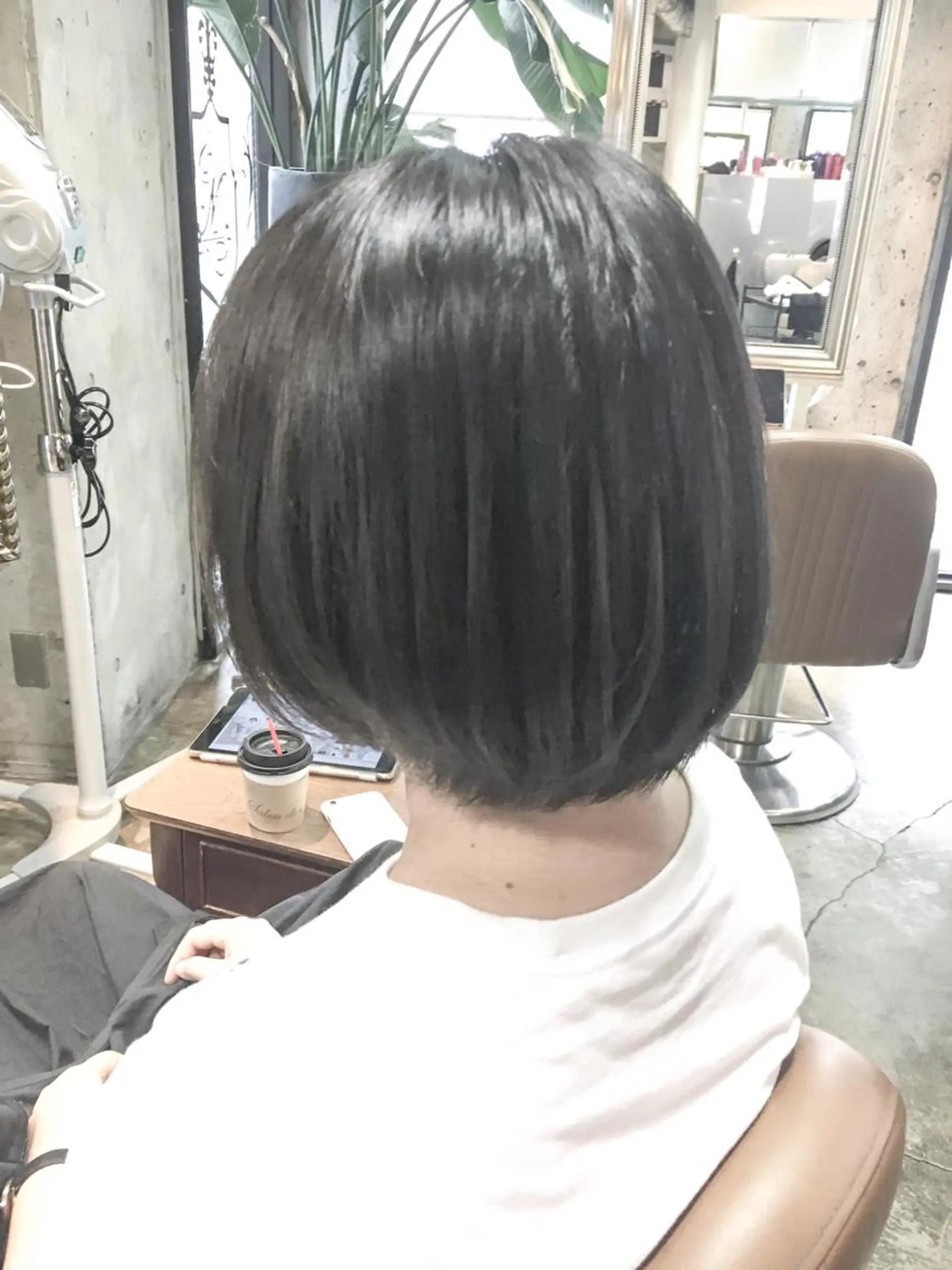 ショート カラー ダークグレー ダブルカラー 北條 優輝のヘアスタイル