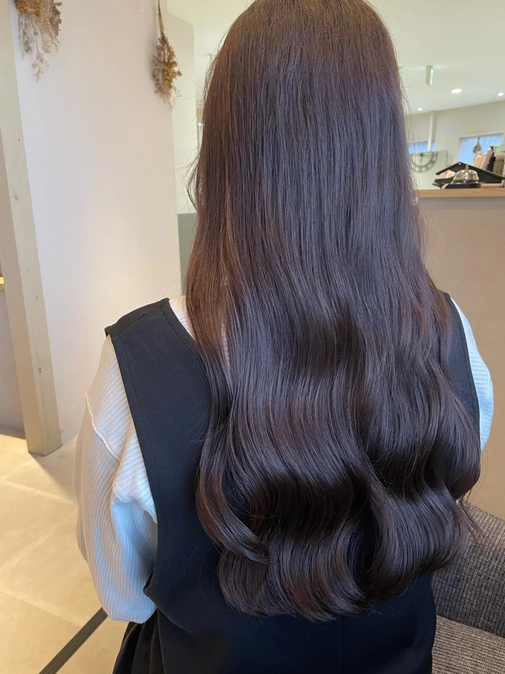 ロング カラー パープルカラー Eleanor 立川北口のヘアスタイル