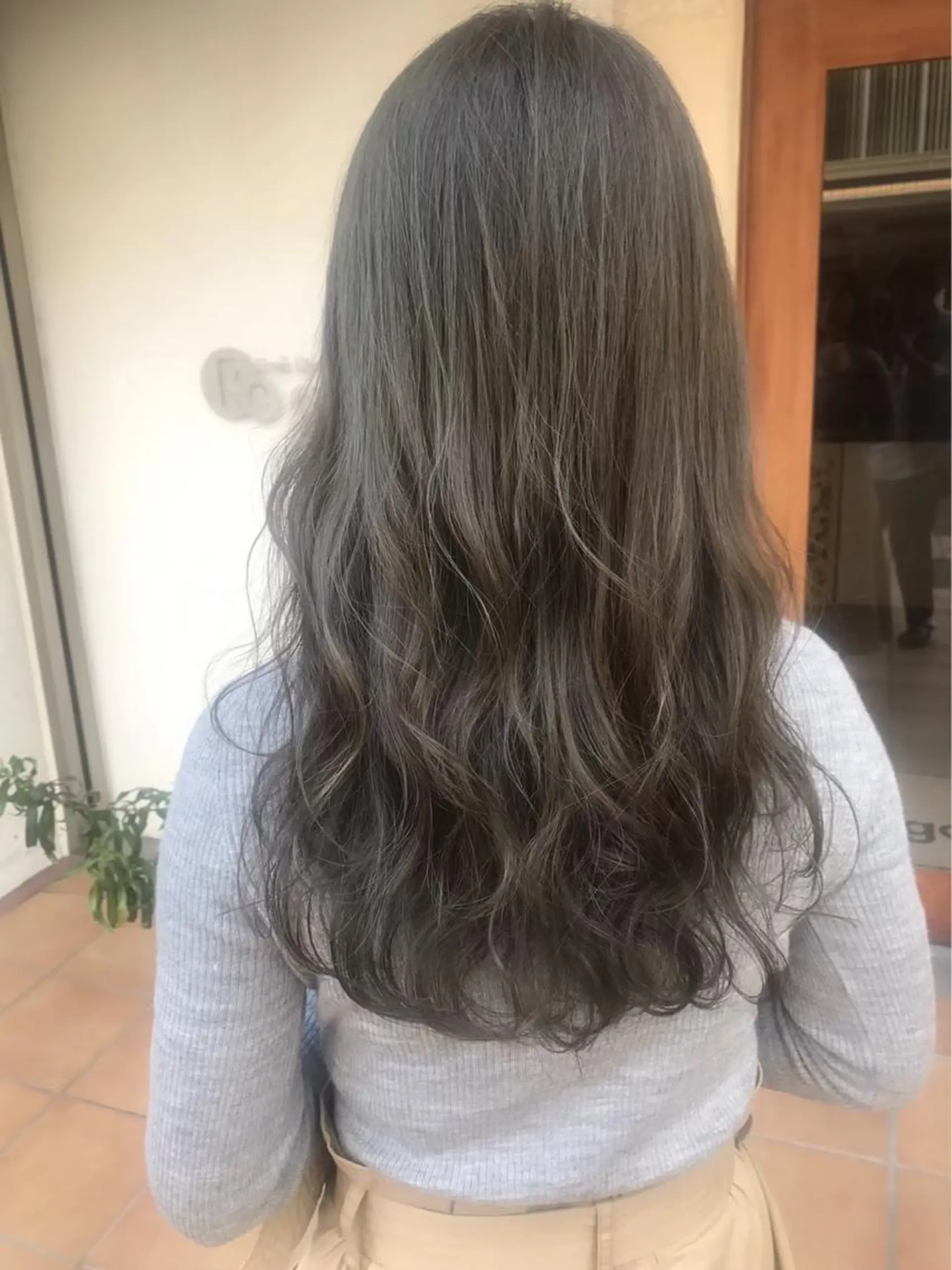 ロング カラー カット ヘアカラー トリートメント 中津/柔らかカラー/ ナガオ　イズミのヘアスタイル