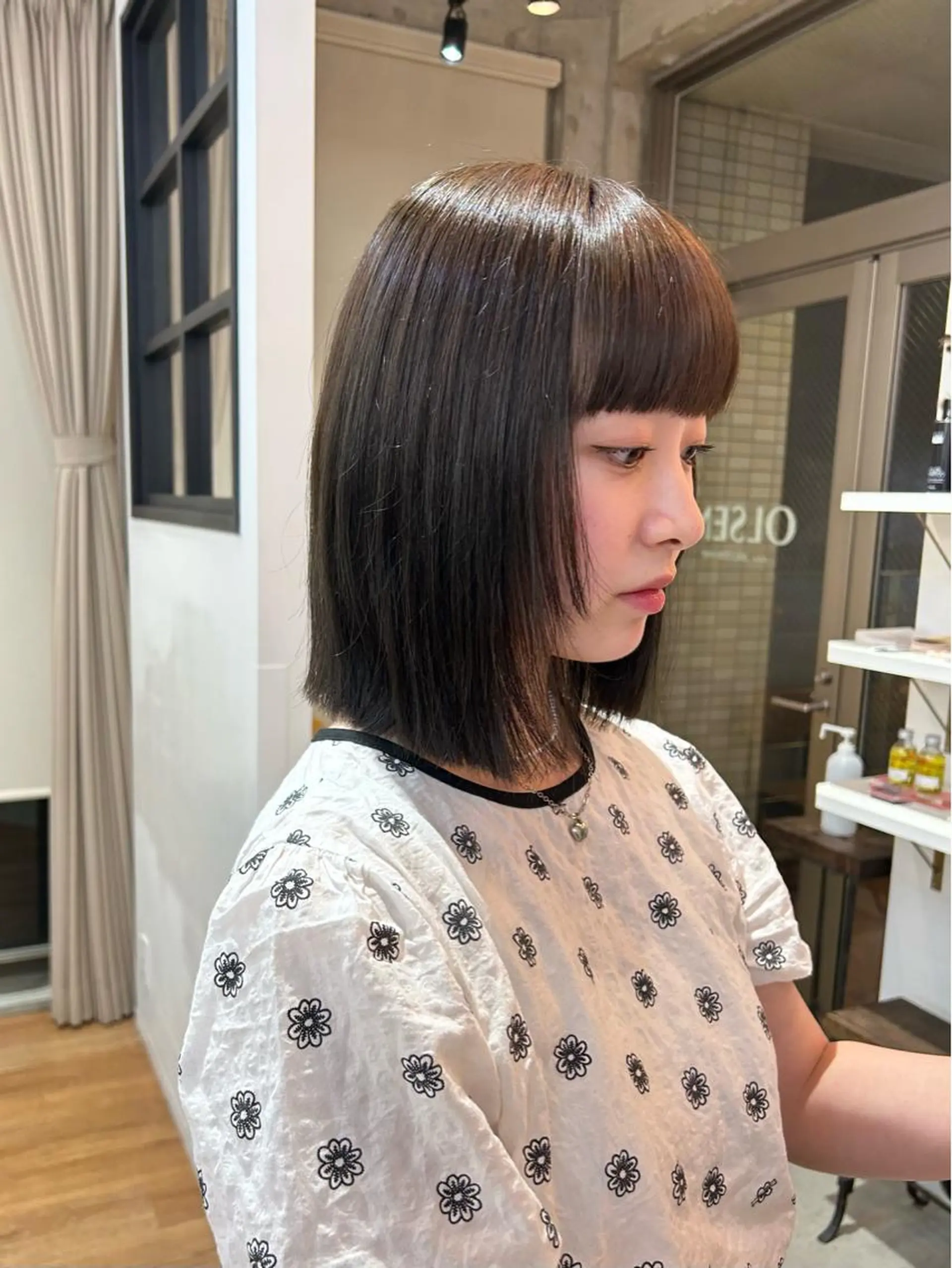 ミディアム カラー 表参道OLSEN✂︎ nanamiのヘアスタイル