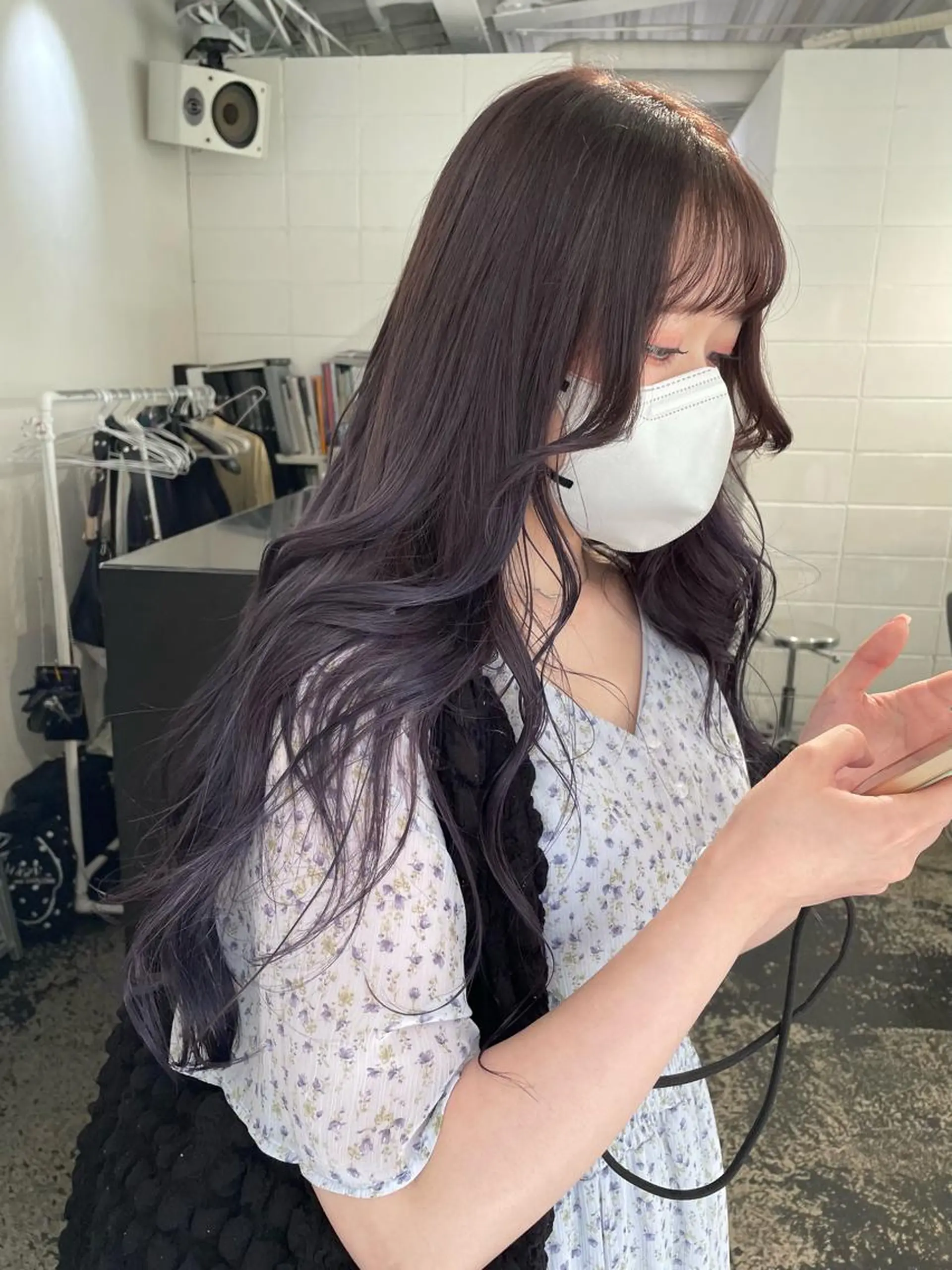 ロング カラー パーマ ヘアアレンジ メンズ キッズ ネイル マツエク・マツパ アイブロウ メンズブリーチ ブリーチ グレージュ ラベンダーカラー ラベンダーグレージュ カット ヘアカラー トリートメント 💗艶髪ハイトー ンAYAKA💗のヘアスタイル