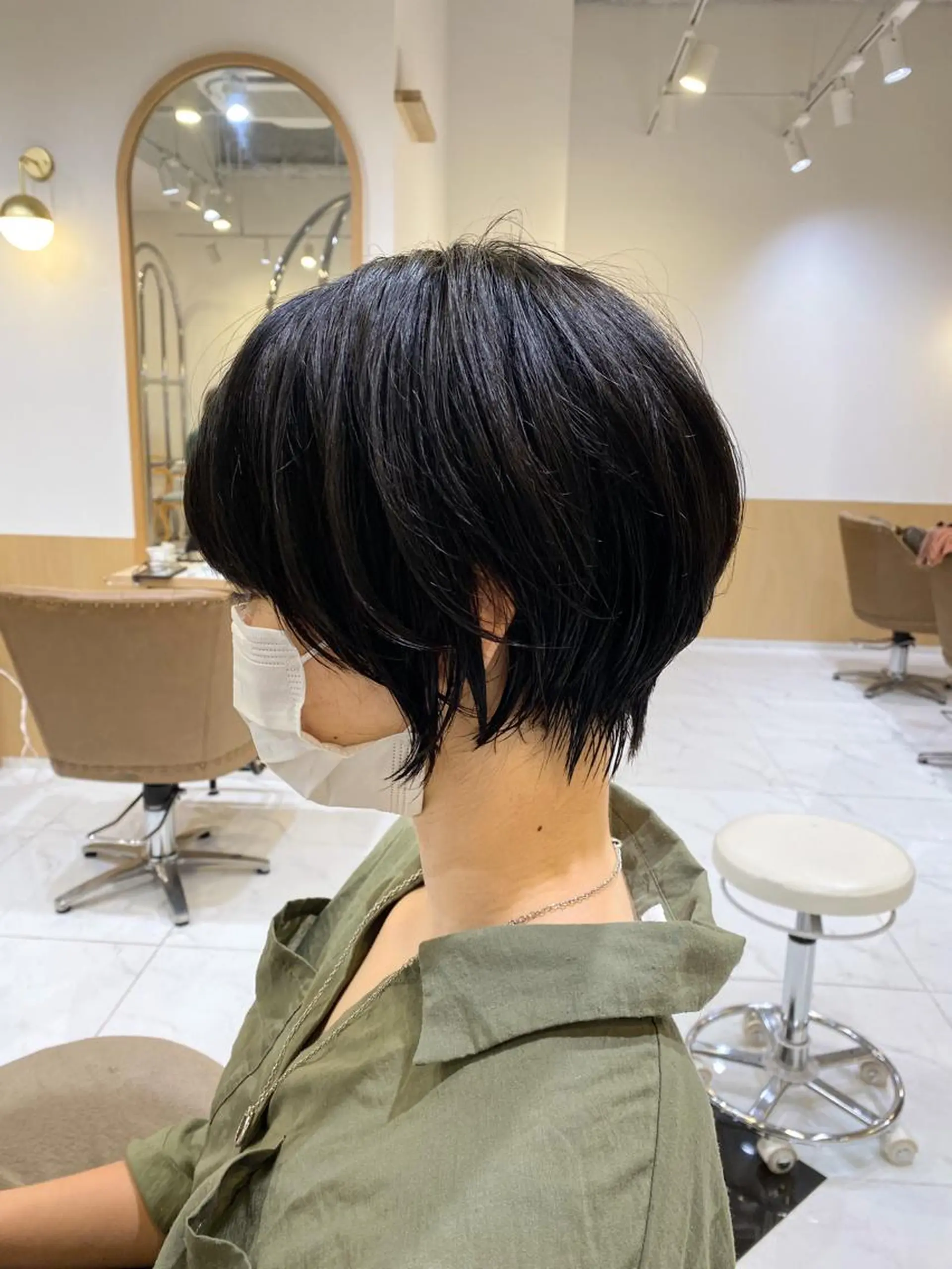 ショート くびれヘア ショートヘア 縮毛矯正 坂井 茅聖のヘアスタイル