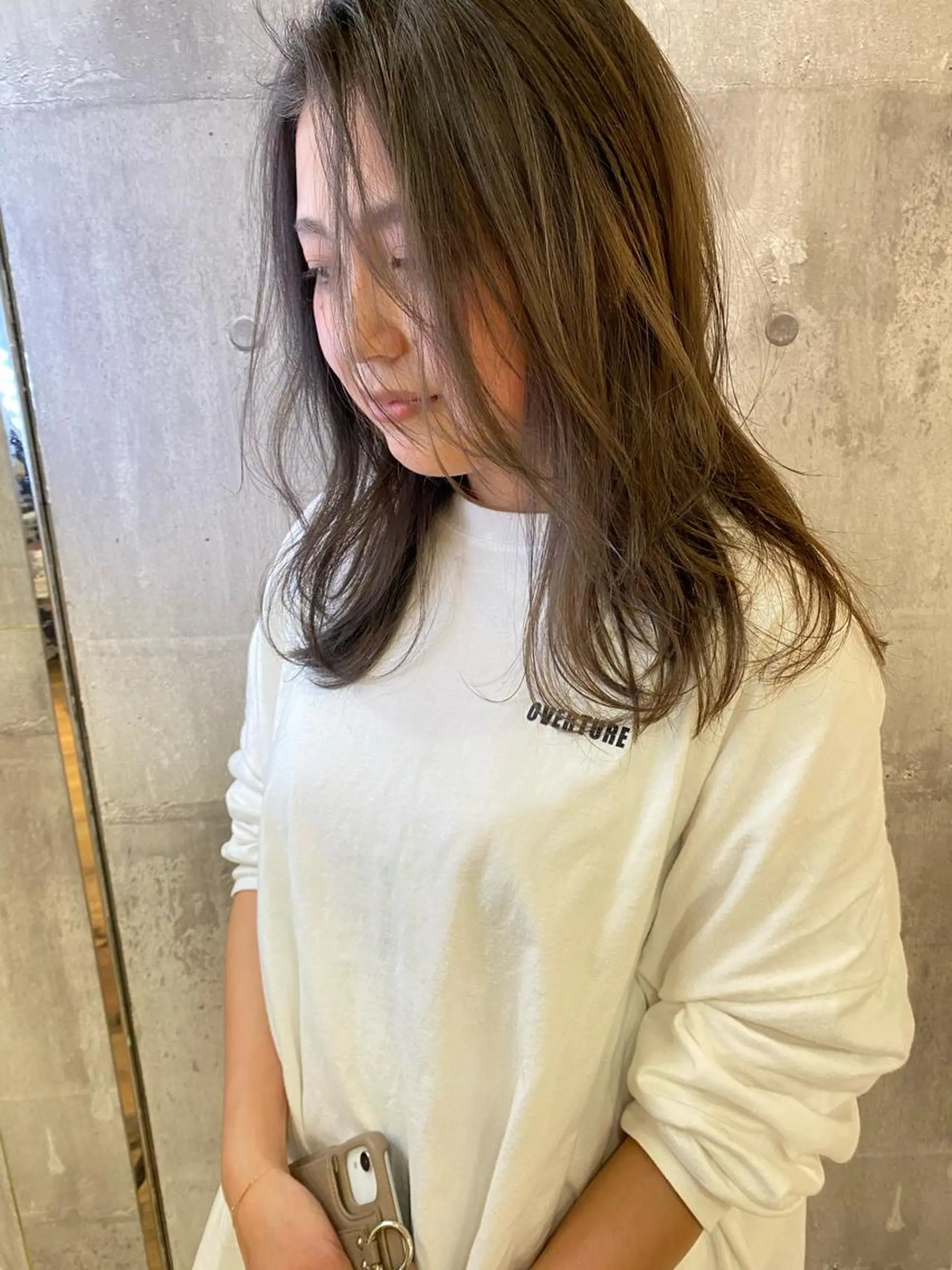 ミディアム カラー ベージュカラー カット ヘアカラー トリートメント 髪質改善ｶﾗｰ ｹｱﾌﾞﾘｰﾁ/ﾀﾑのヘアスタイル