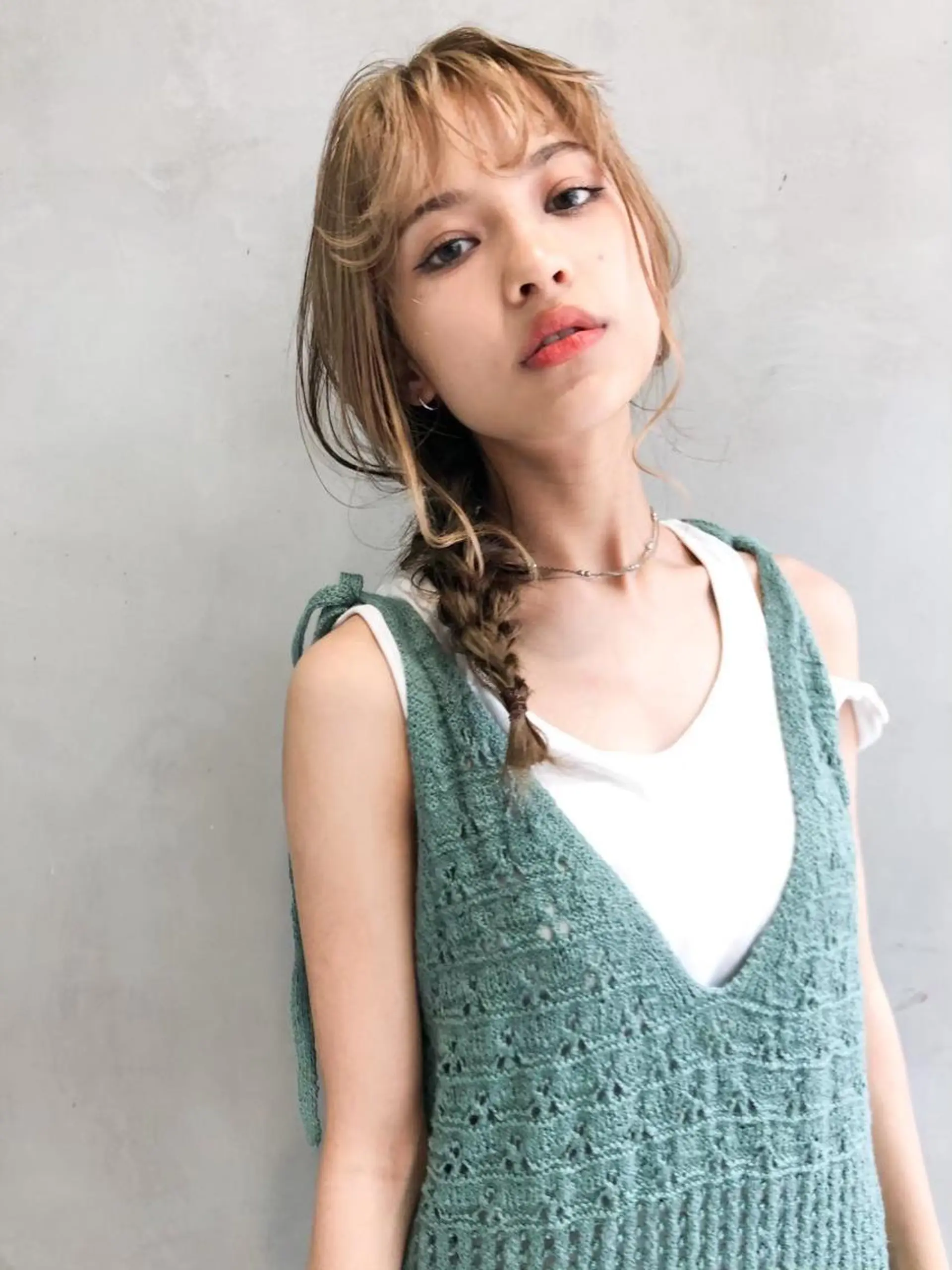 ミディアム カラー ヘアアレンジ ミディアムパーマ アクアカラー ダブルカラー グラデーションカラー ハイライトカラー 💝髪質改善💝_ chlom🌸春🌸のヘアスタイル