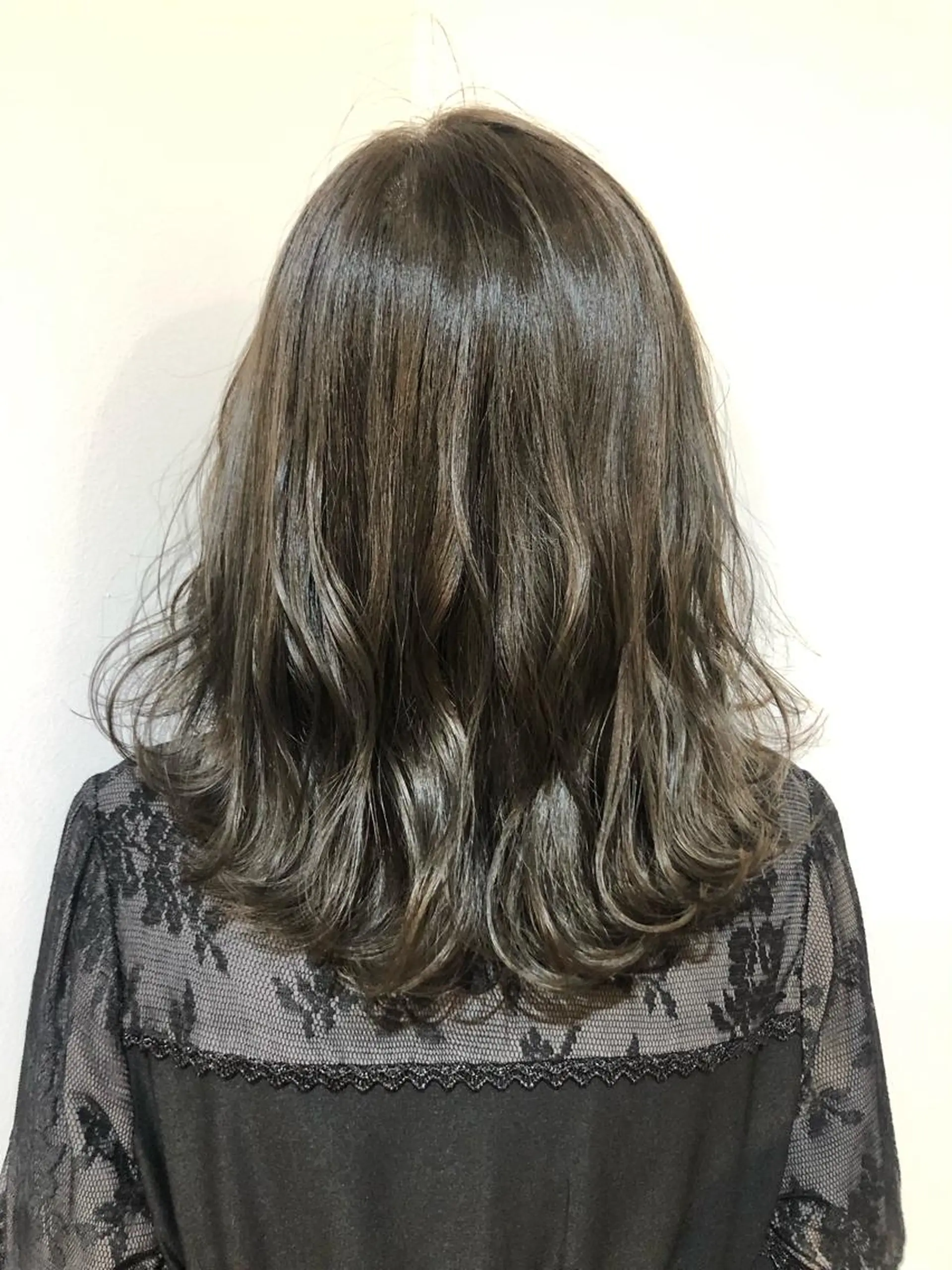 ミディアム カット ヘアカラー トリートメント scene.池袋所属・scene. haraのヘアスタイル