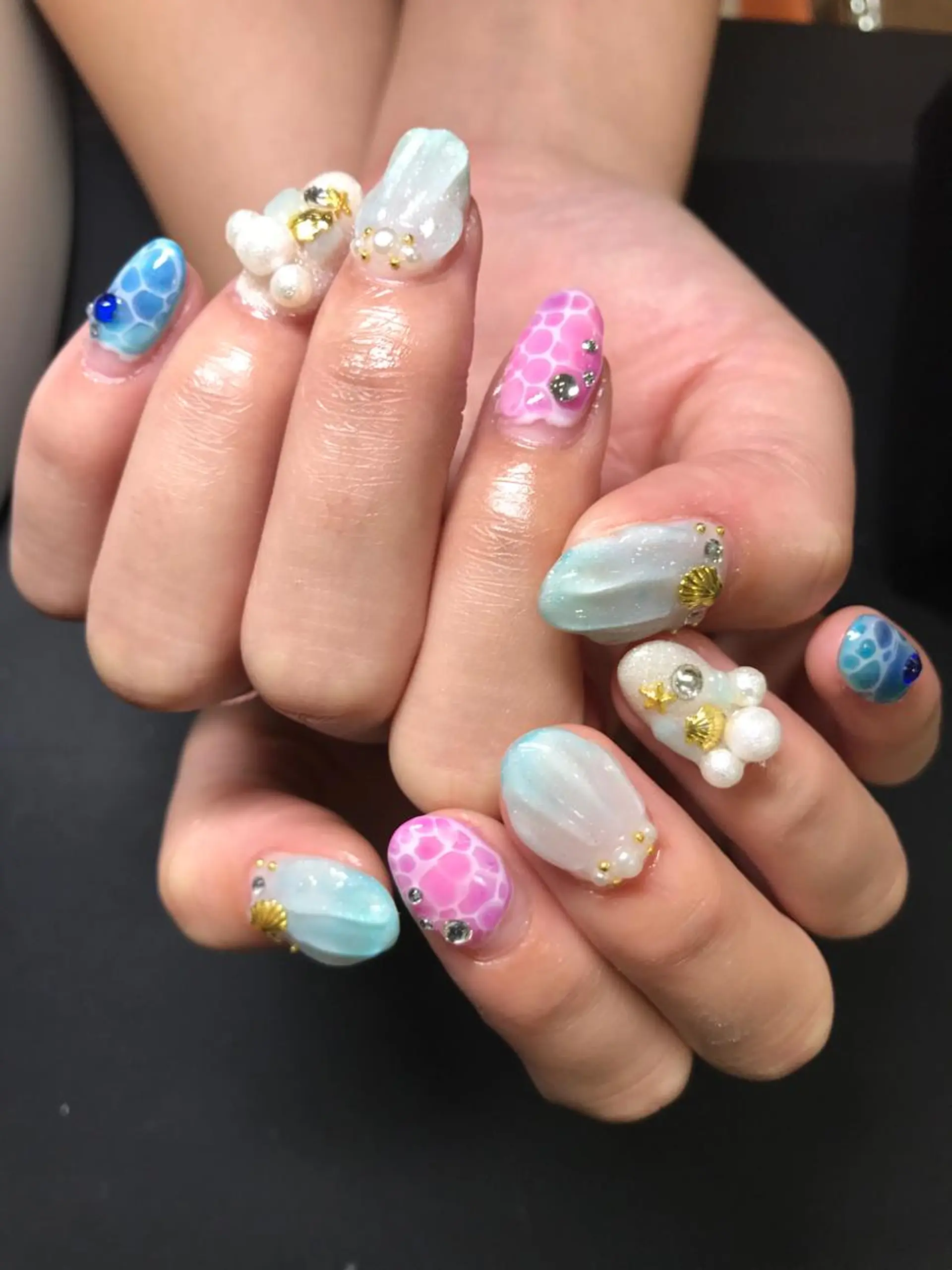 ネイル みんなの店所属・仲谷 つかさのエステ・リラクイメージ