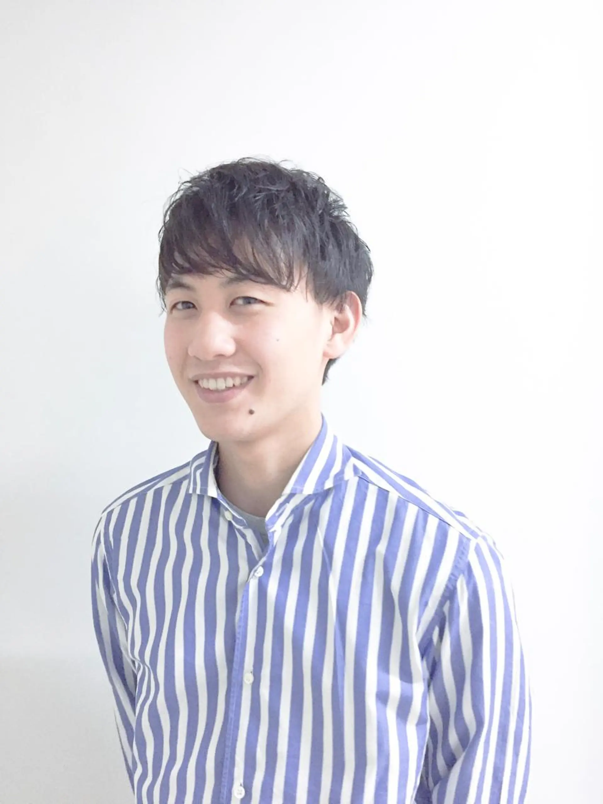 ショート パーマ メンズ メンズパーマ un所属・un 溝の口 伊豆本のマツエク・マツパデザイン