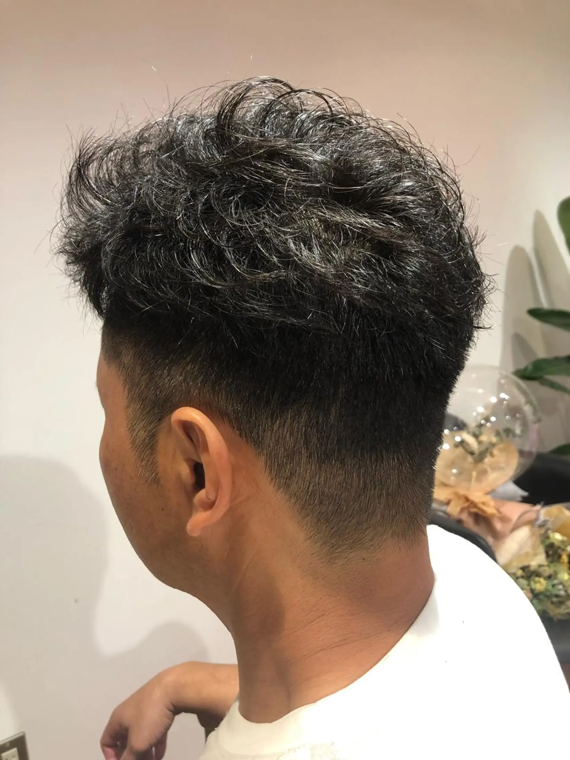 メンズ 髪質改善HAIR RESORT MASSIVE横浜桜木町店所属・森野 桂のヘアスタイル