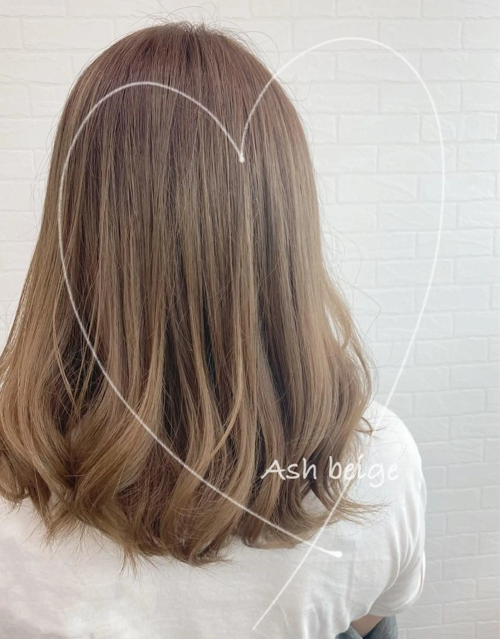 セミロング カラー ブリーチ GRANLUSSO 〜グランルッソ駅前店所属・木口 嘉美のヘアスタイル