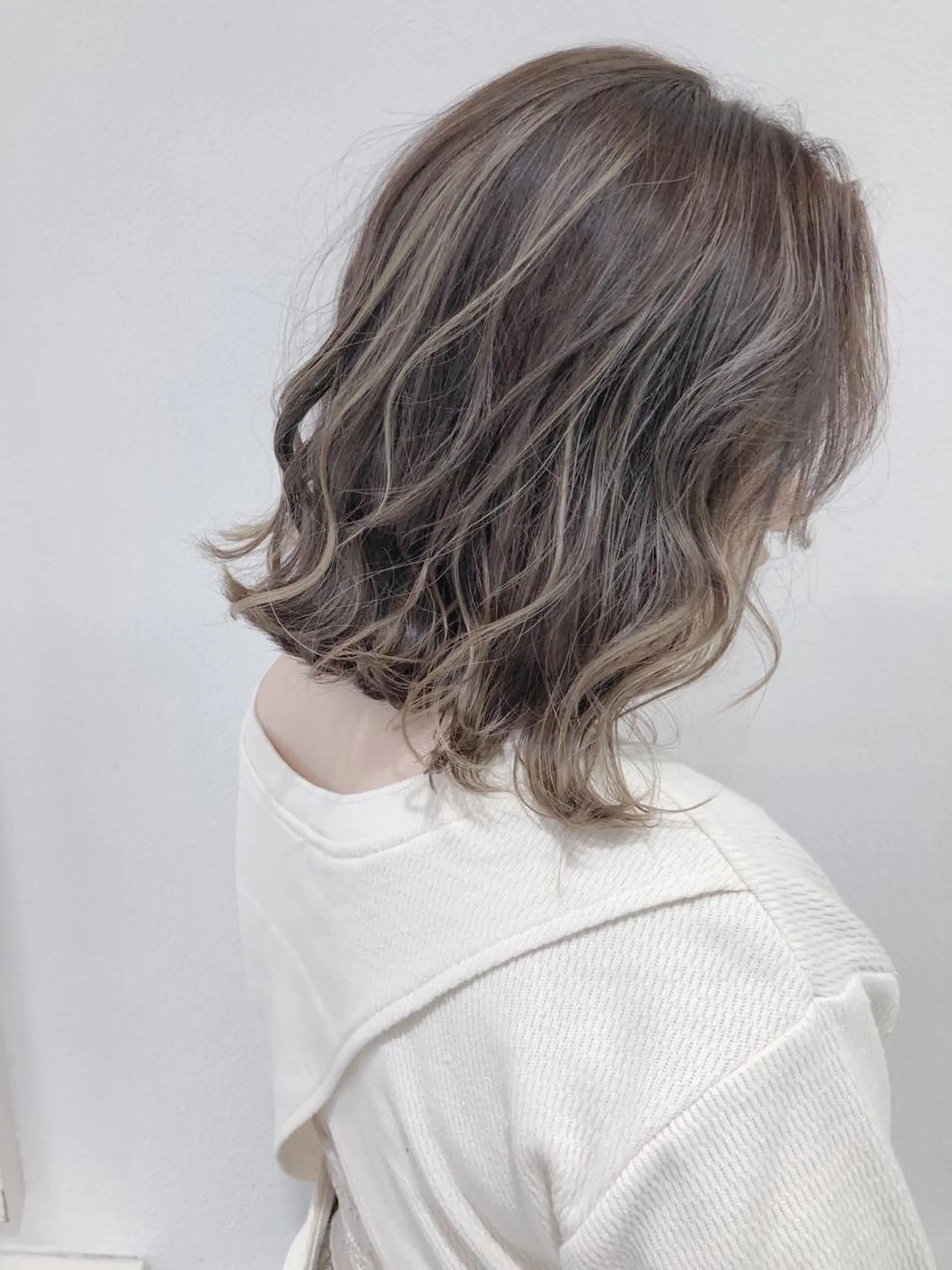 ミディアム カラー グレージュ ハイライトカラー ハイライト カット ヘアカラー トリートメント GiseL天神カラー 髪質改善/ブリーチのヘアスタイル